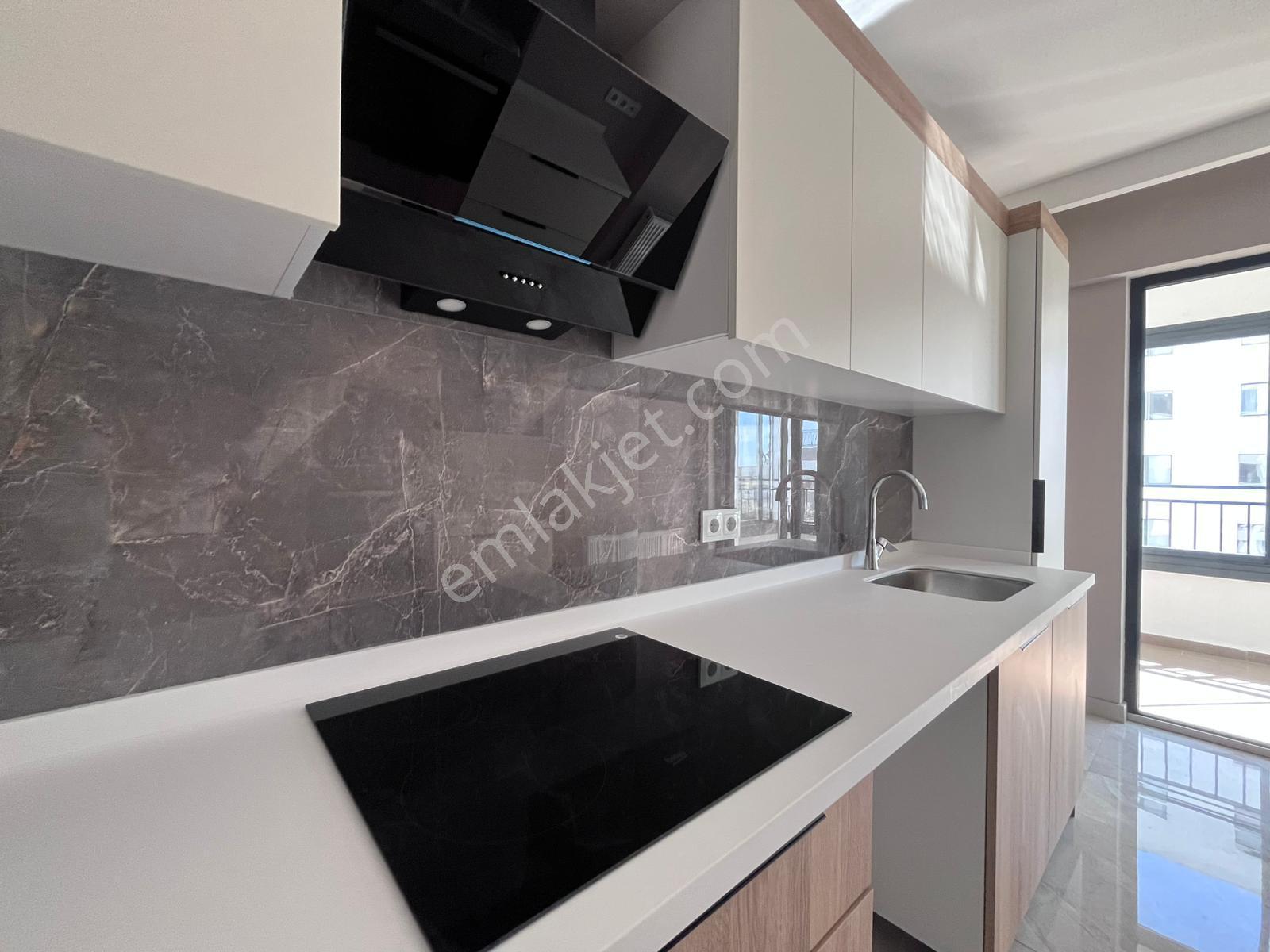 Ankara Kazanç'tan Ultra Lüks Saraycığın Gözdesi Asm 500 Evlerde Kiralık 2+1 Daire - Görsel 6