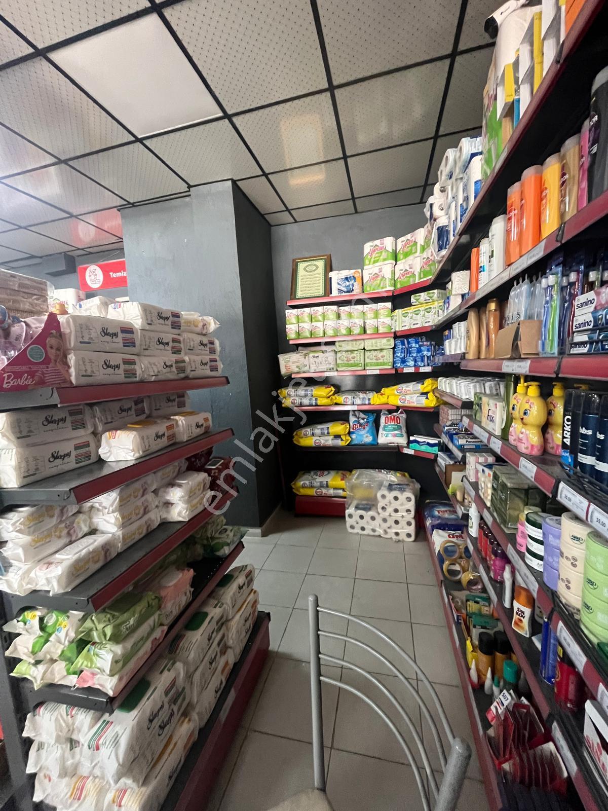 Zafer Mahallesi 4 Yolda Satılık Köşe Dükkan Daire Parasına - Görsel 7