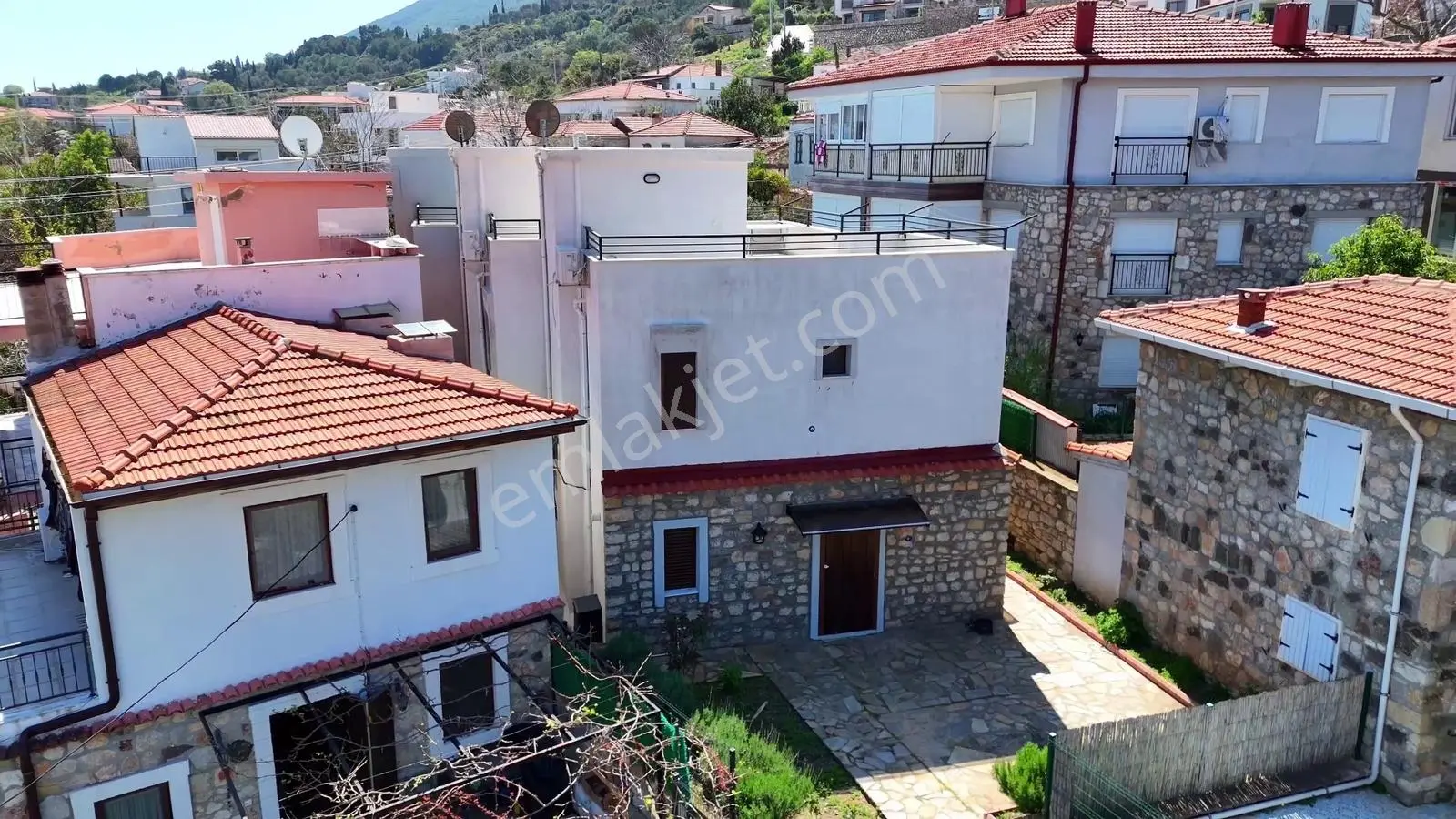 Aylık 110.000 Tl Min 3 Aylık| 2+1 Bahçeli & Teraslı |