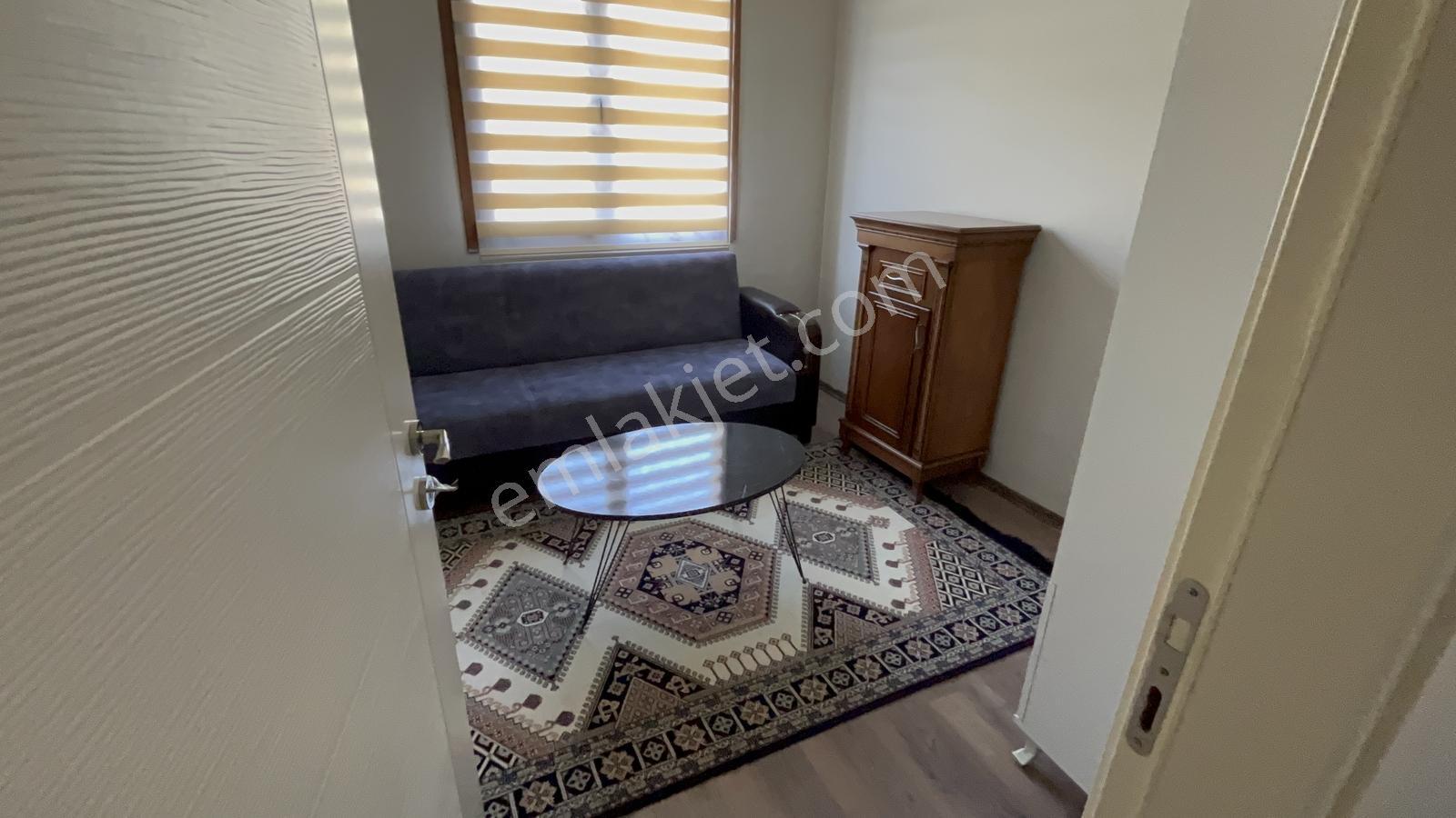 Karaburun İskele Mahallesinde Kiralık Eşyalı 2+1 Daire - Görsel 22