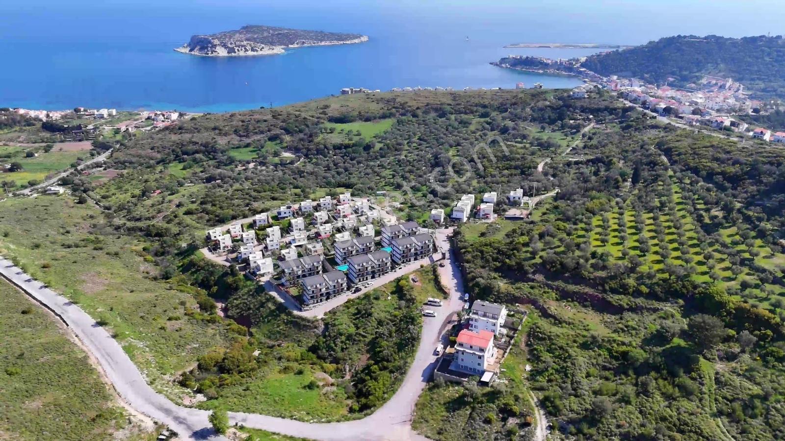 Karaburun İskele Mahallesinde Kiralık Eşyalı 2+1 Daire - Görsel 17