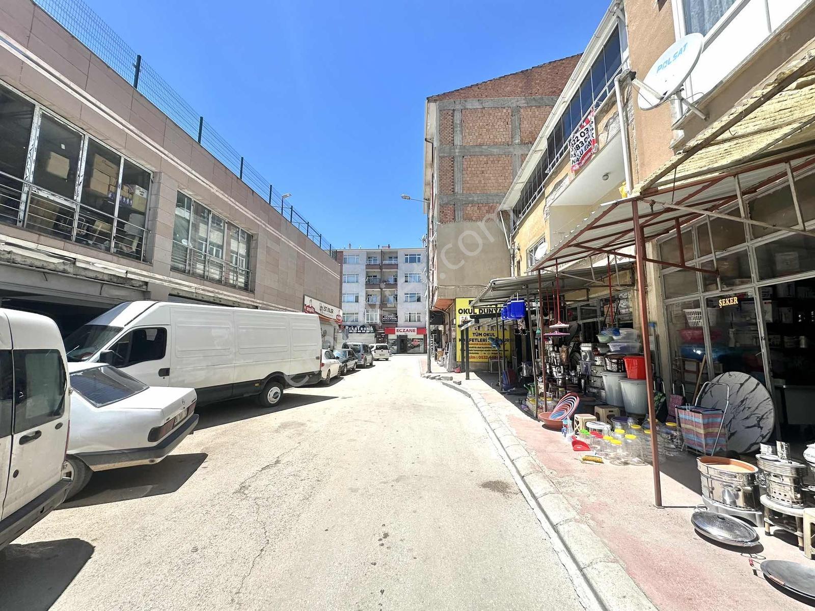 An-ka'dan Perpa Pazar Yeri Karşısı Satılık Fırsat Depolu Dükkan - Görsel 2