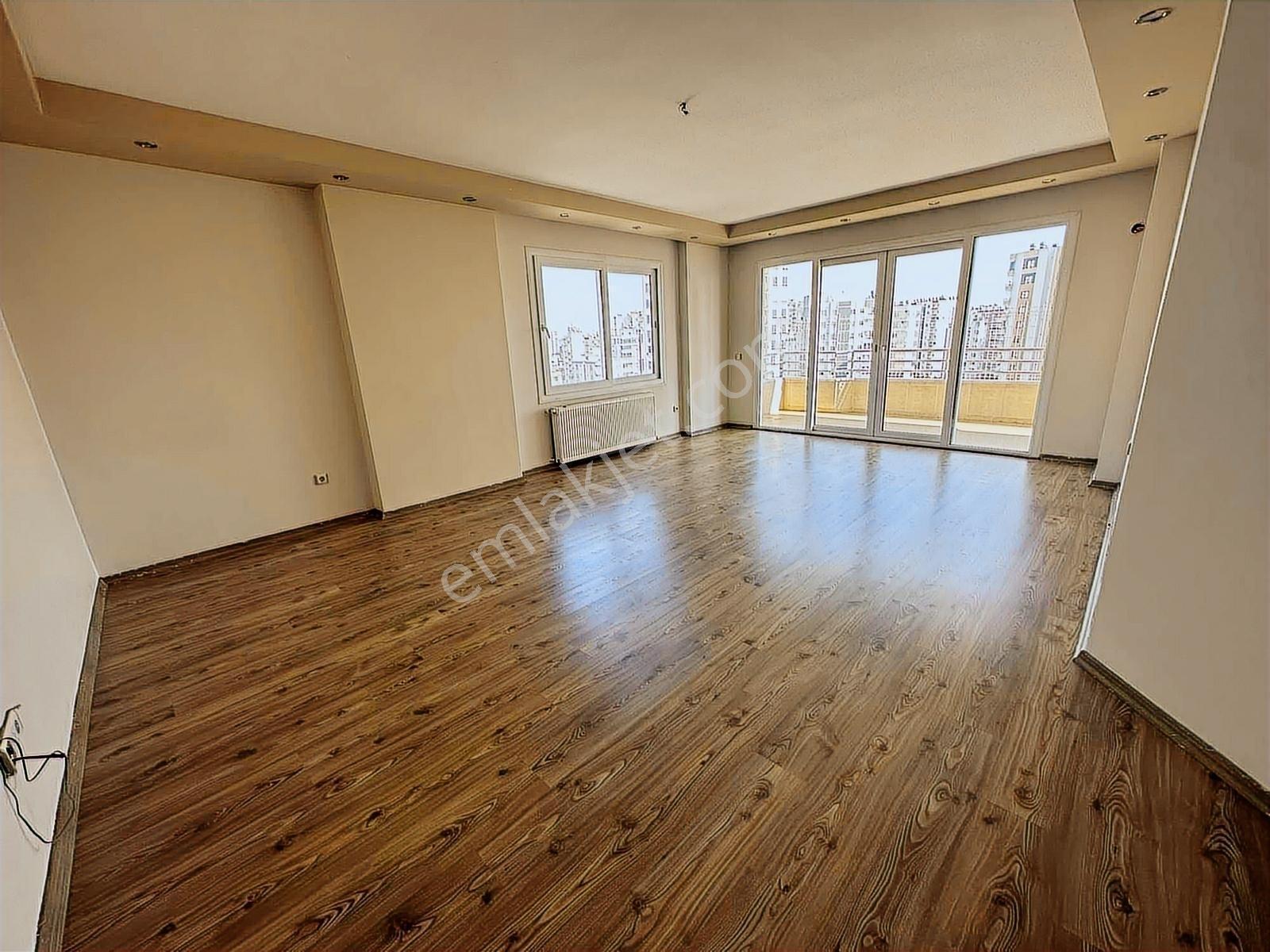New Form'dan Cemevi Civarı Doğa Plaza Kiralık 3+1 Daire Doğalgaz - Görsel 17