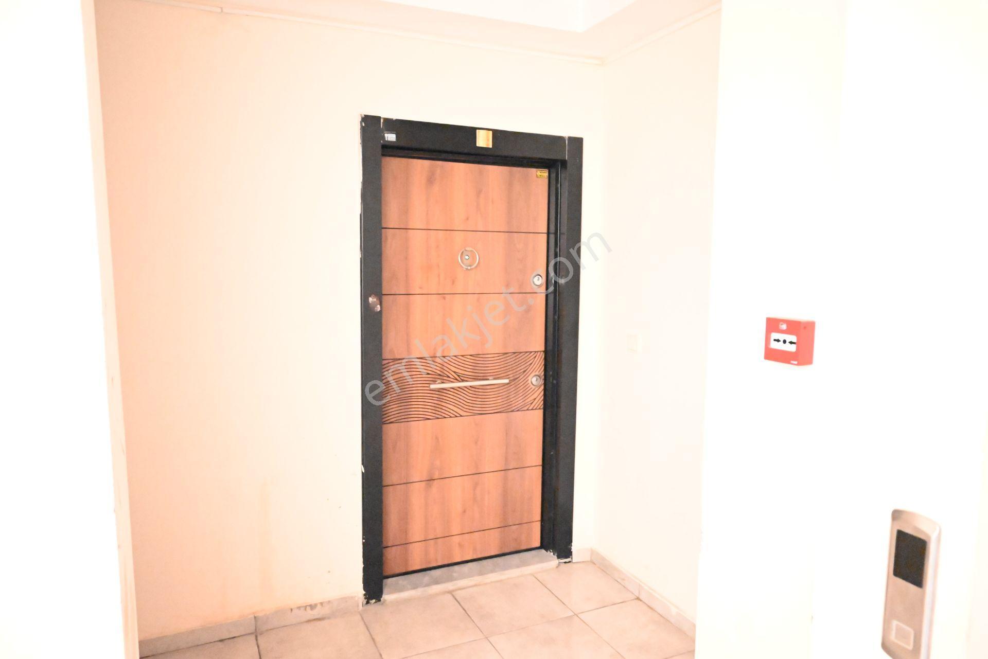 Üstünkent'ten Çiftlikköy'de Üniversite Yanı Eşyalı Kiralık 2+1 - Görsel 39