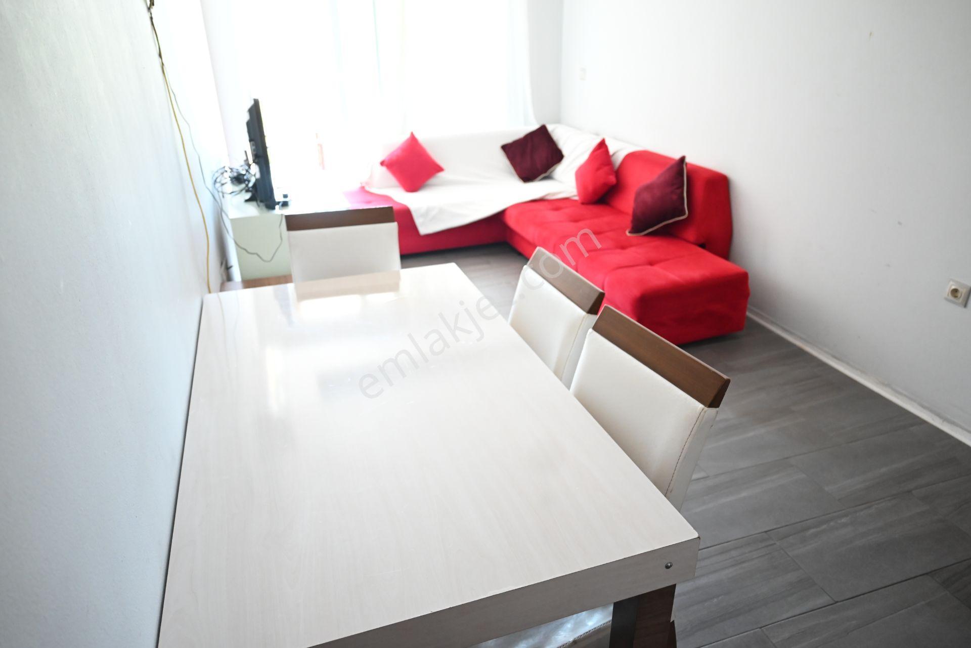 Üstünkent'ten Çiftlikköy'de Üniversite Yanı Eşyalı Kiralık 2+1 - Görsel 13