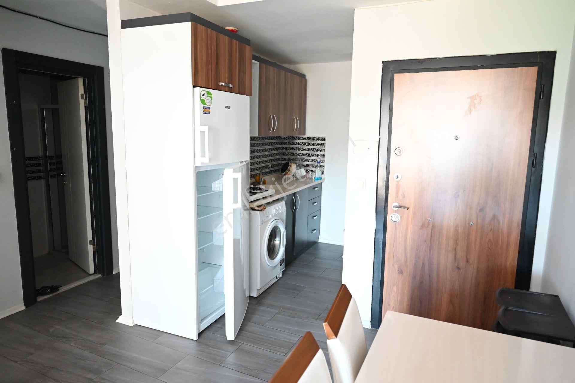 Üstünkent'ten Çiftlikköy'de Üniversite Yanı Eşyalı Kiralık 2+1 - Görsel 4