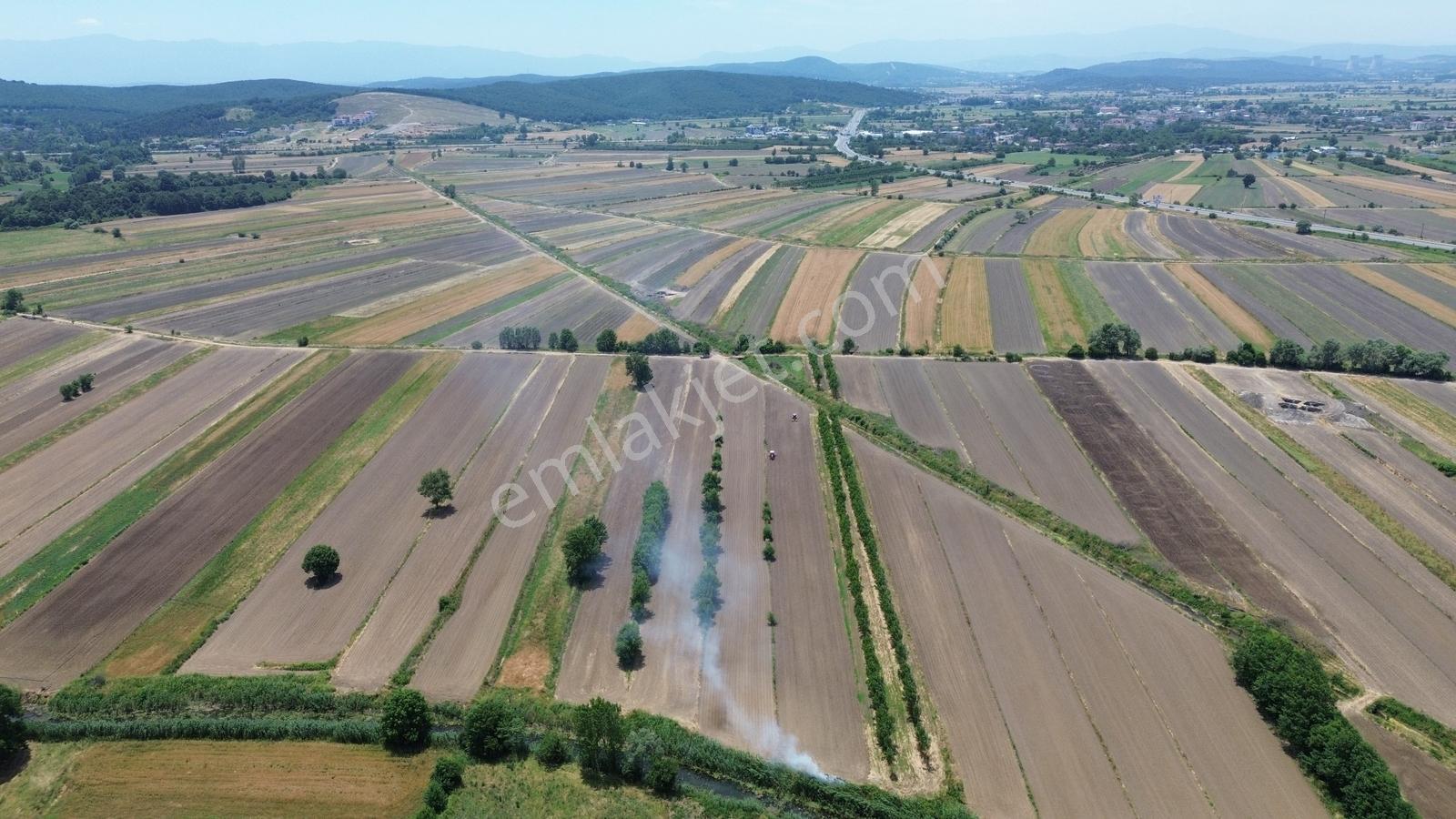 Söğütlü Mahallesinde Resmi Yolu Olan Yatırımın Merkezinde 5260m2 - Görsel 12