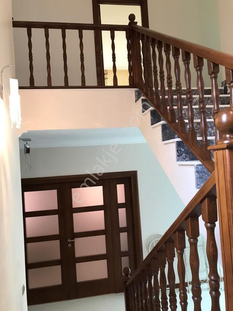 Trabzon'da Satılık Tripleks Villa - Görsel 17