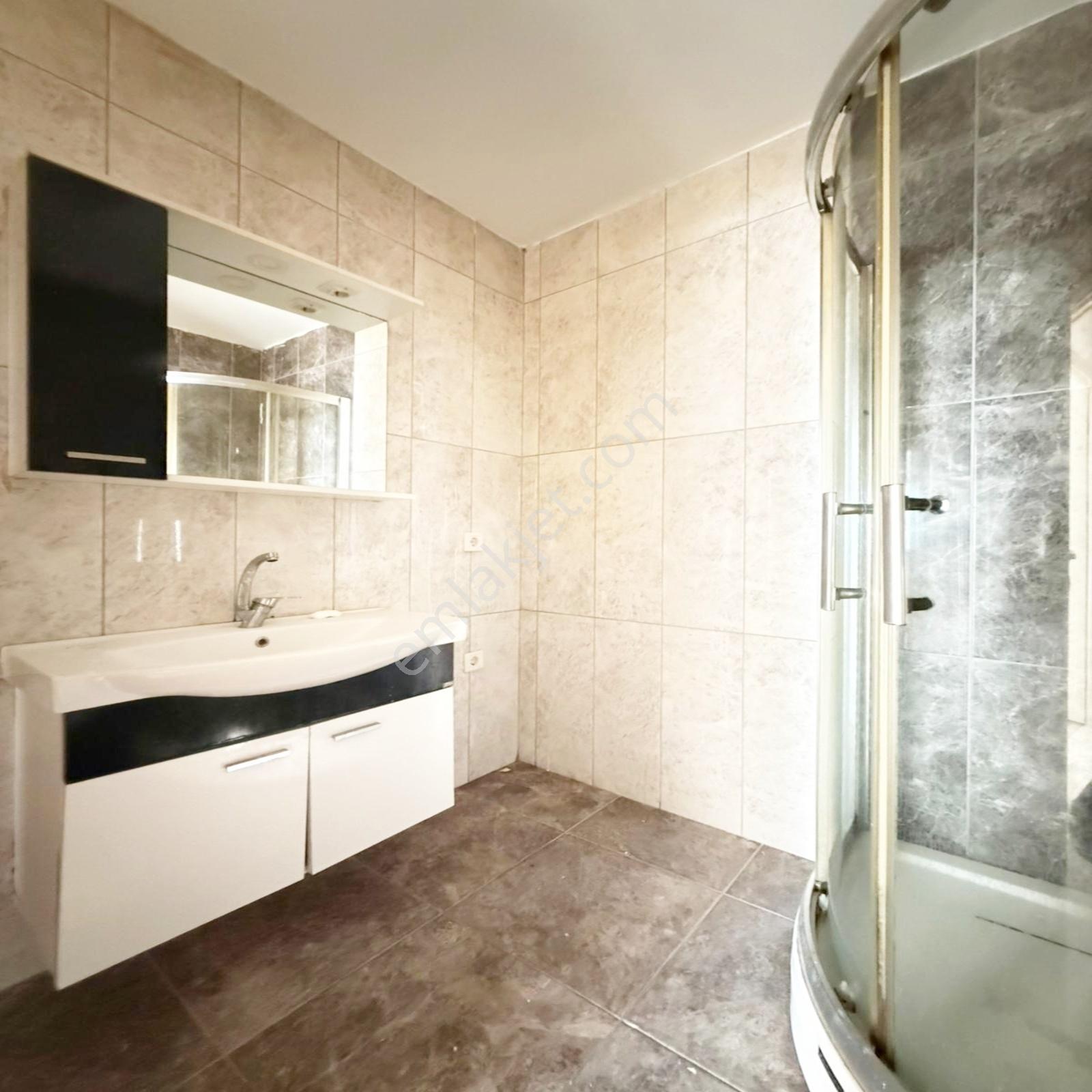 Çekmeköy Yapı Gayrimenkul'den Kiralık Ara Kat Daire!!! - Görsel 20