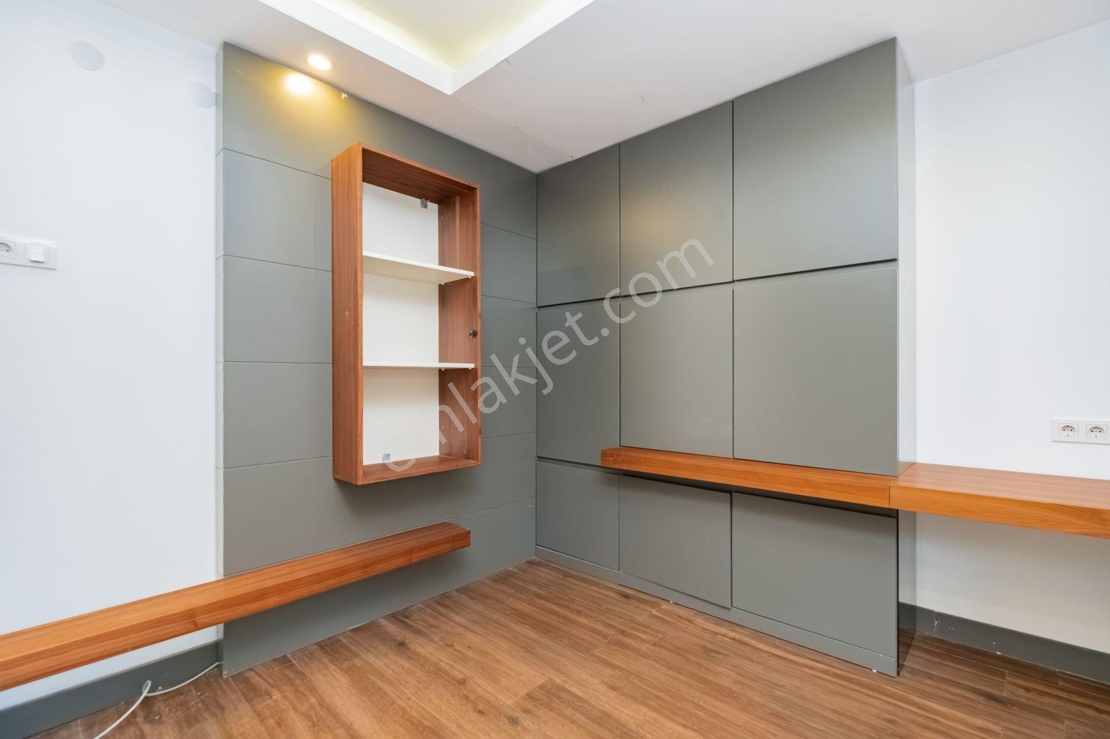 Yeşilbahçe De Doğalgazlı Kapalı Otoparklı 4+1 - Görsel 32