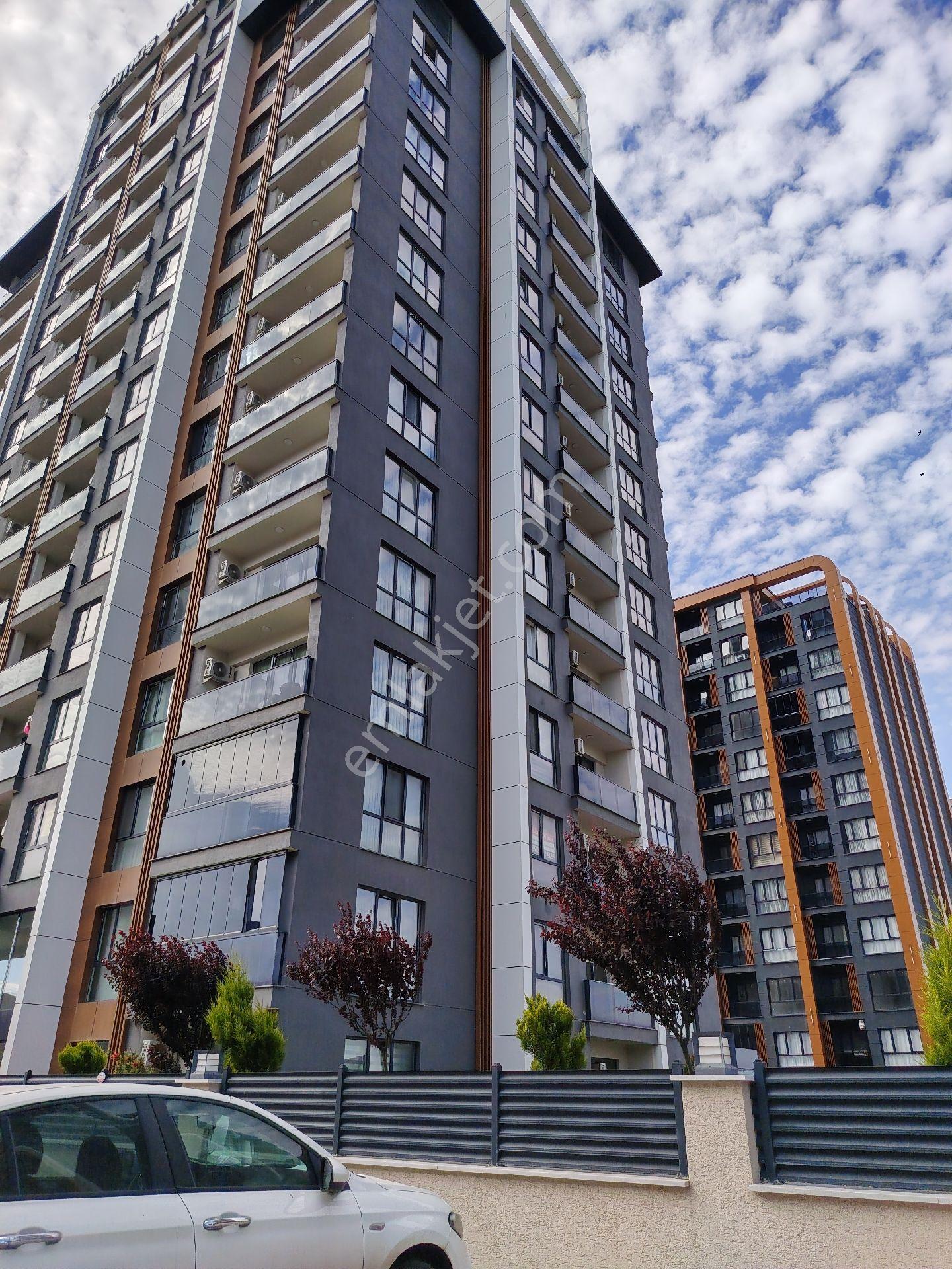 Çorlu Gümüş Towers Havuzlu Otoparklı Kiralık Daire - Görsel 2