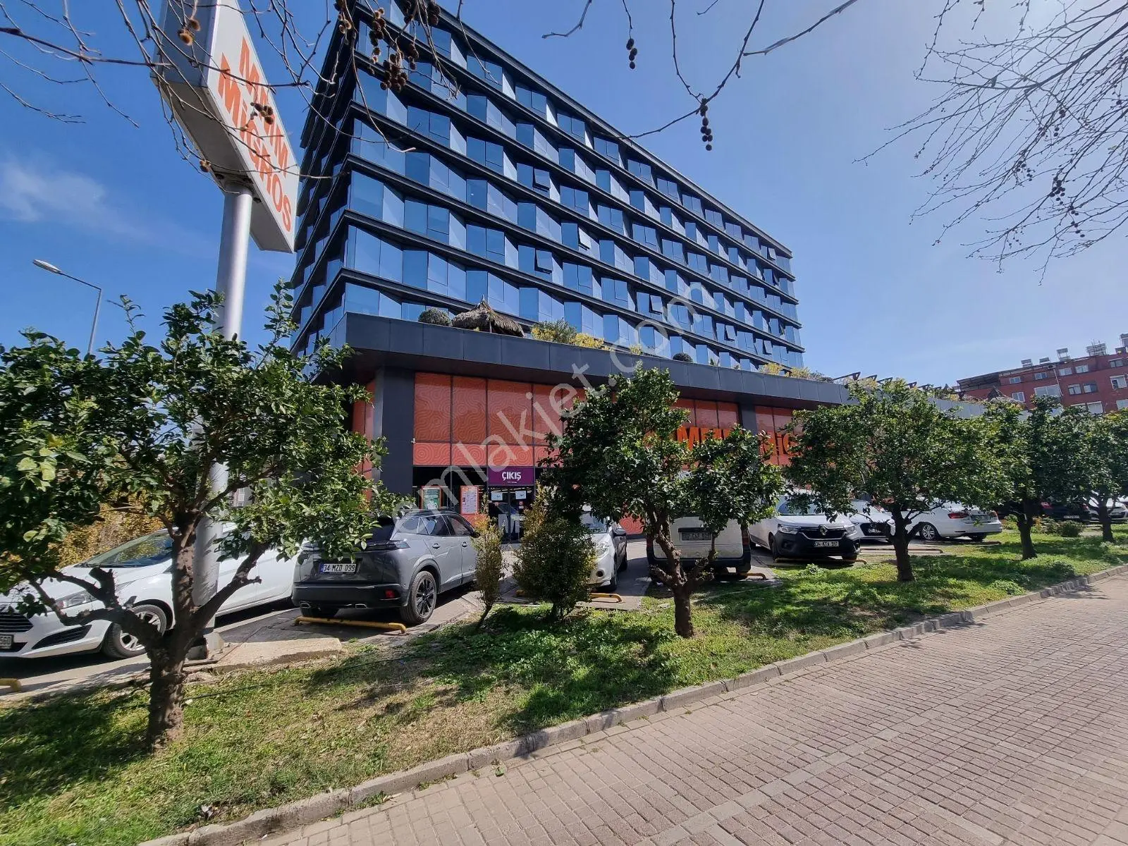 Ali Peçen Plaza'da, Deniz Ve Dağ Manzaralı, Full Donanımlı Ofis - Görsel 2