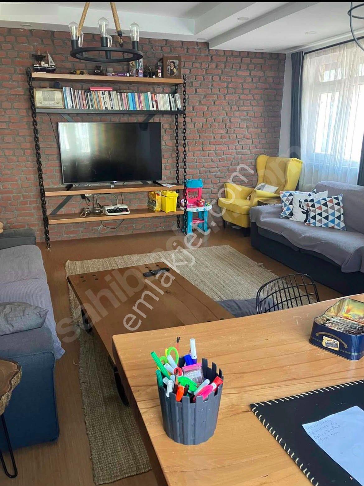 Bahcelievler Kocasinanda Tadilatlı 2 Ye Ayrılmış Satılık Dublex - Görsel 12