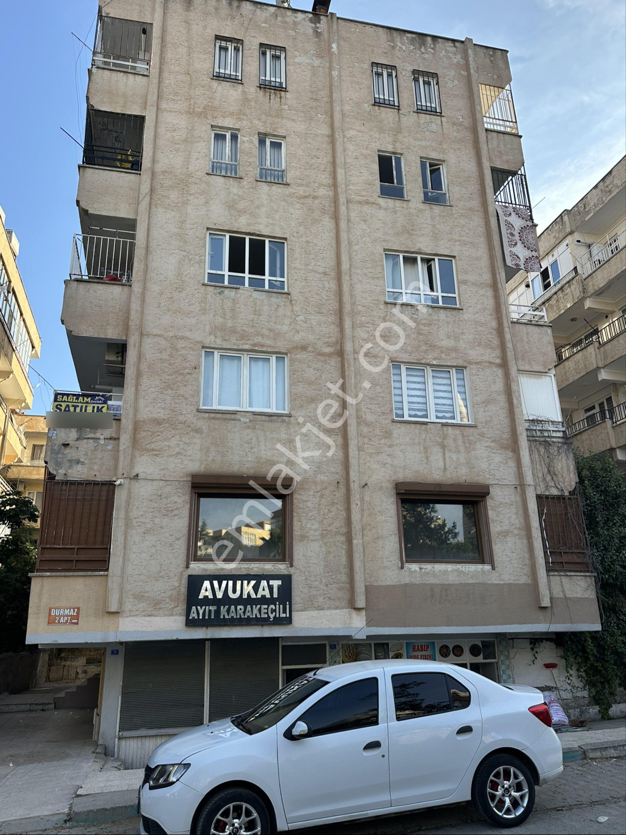 Adliye Civari Satlık