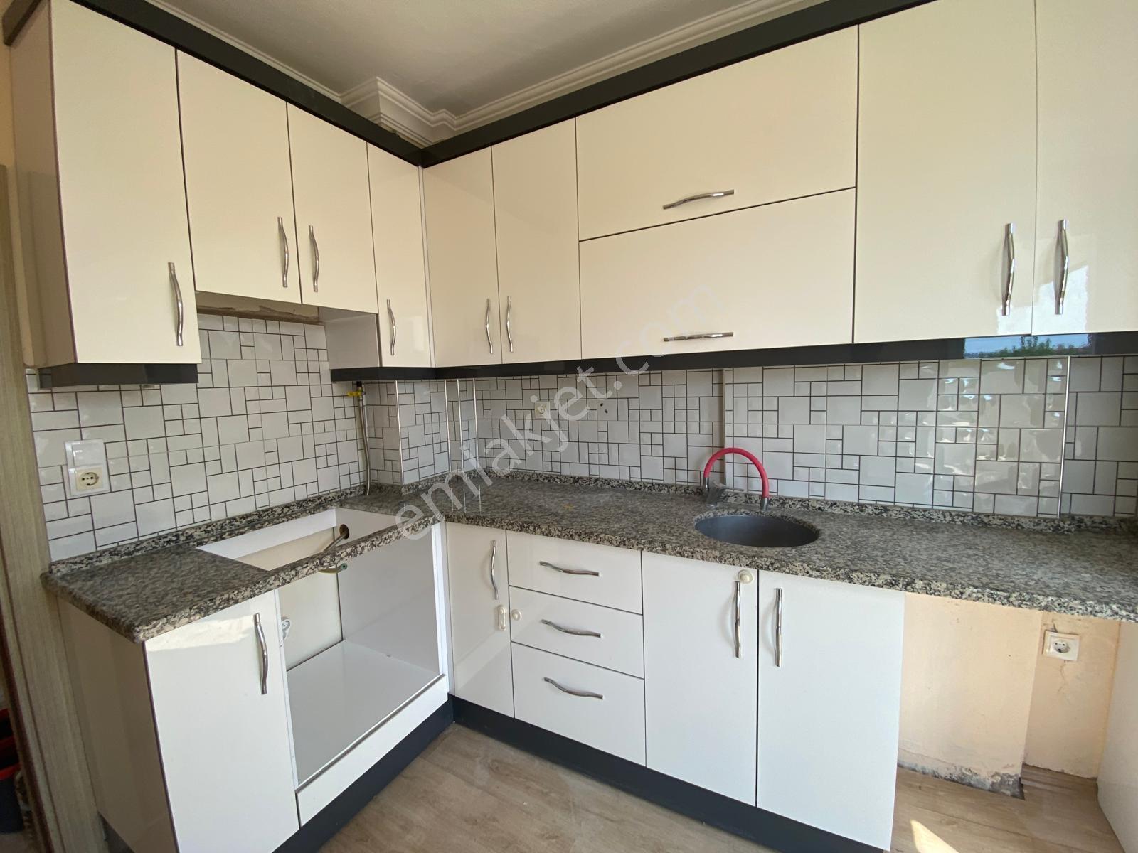 Merkezde 3+1 Doğalgaz Kombili Daire - Görsel 27