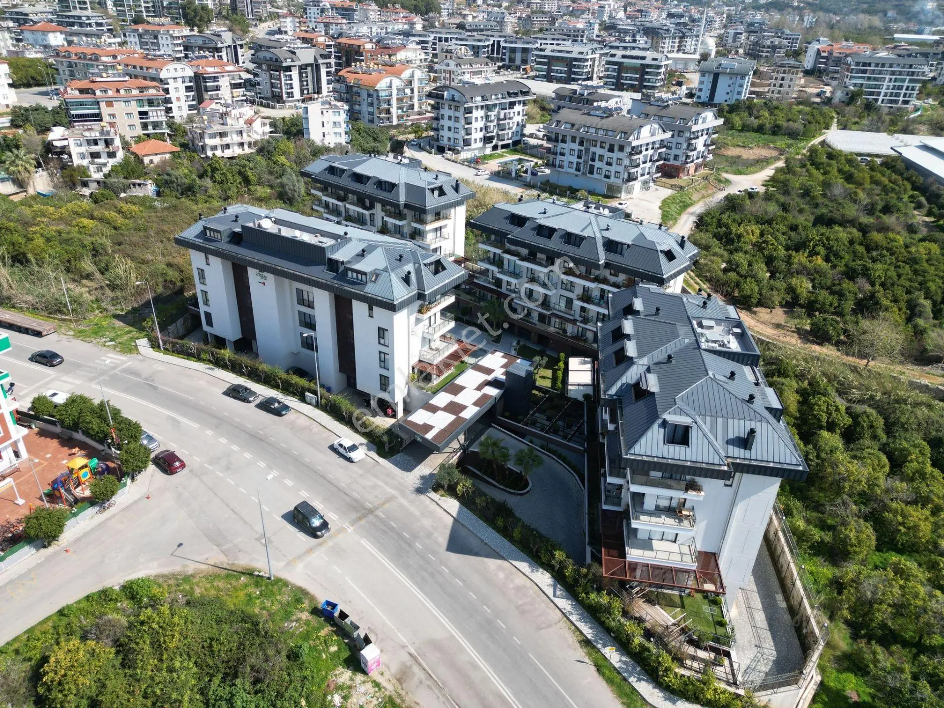 Fiyat İndirimi ! Oba Green Lıfe Resıdence 1+1 Satılık Daire