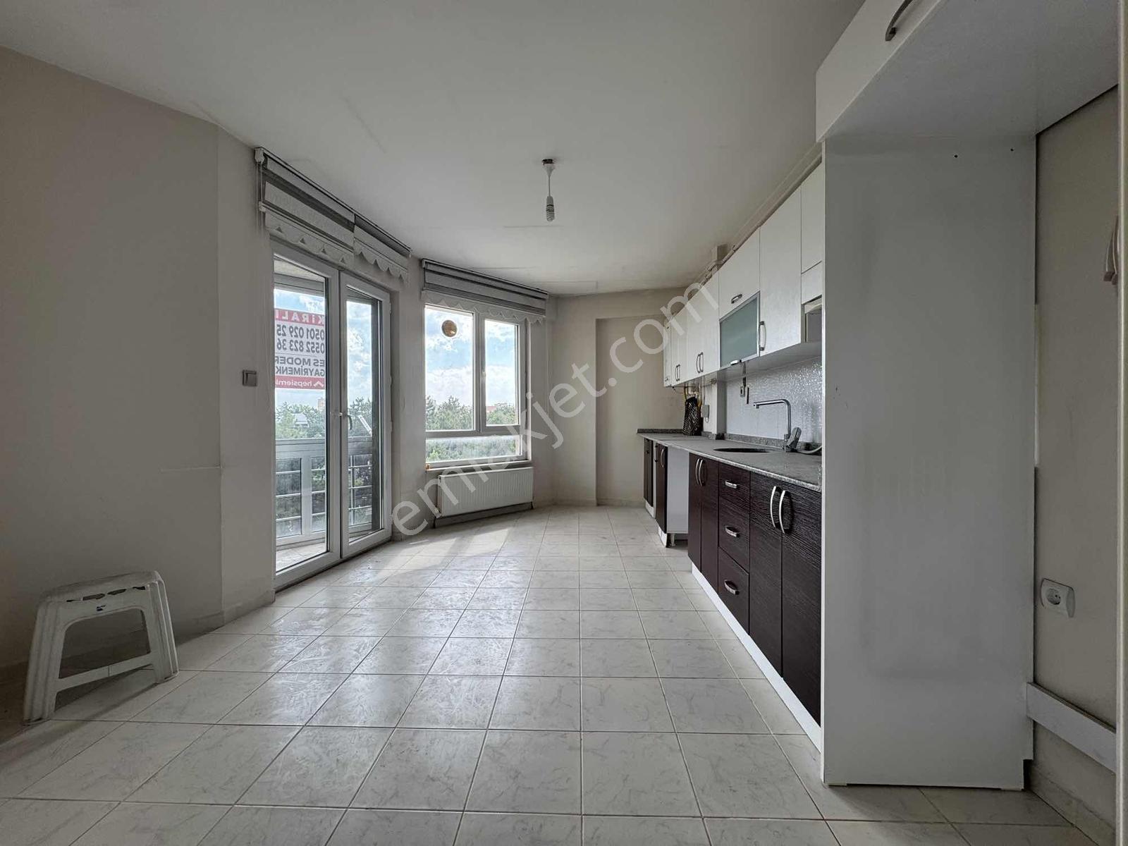 Bursa Cd. Girişinde Şehir Manzaralı, Geniş 2+1 Kiralık Daire - Görsel 18