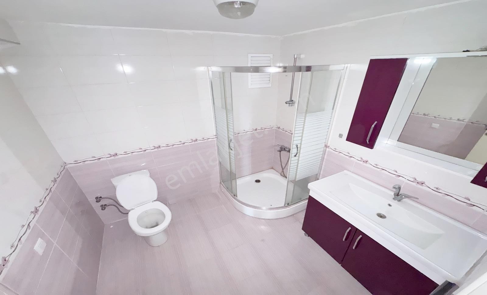 Kuşcağız'da Ara Kat Ön Cephe 140 M² Ebeveyn Banyolu 3+1 Daire - Görsel 35
