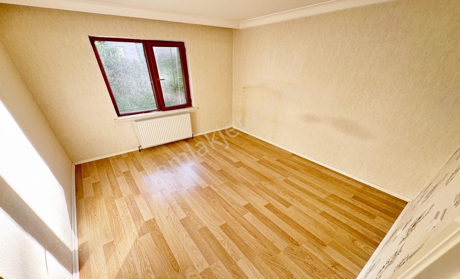 Kuşcağız'da Ara Kat Ön Cephe 140 M² Ebeveyn Banyolu 3+1 Daire - Görsel 2
