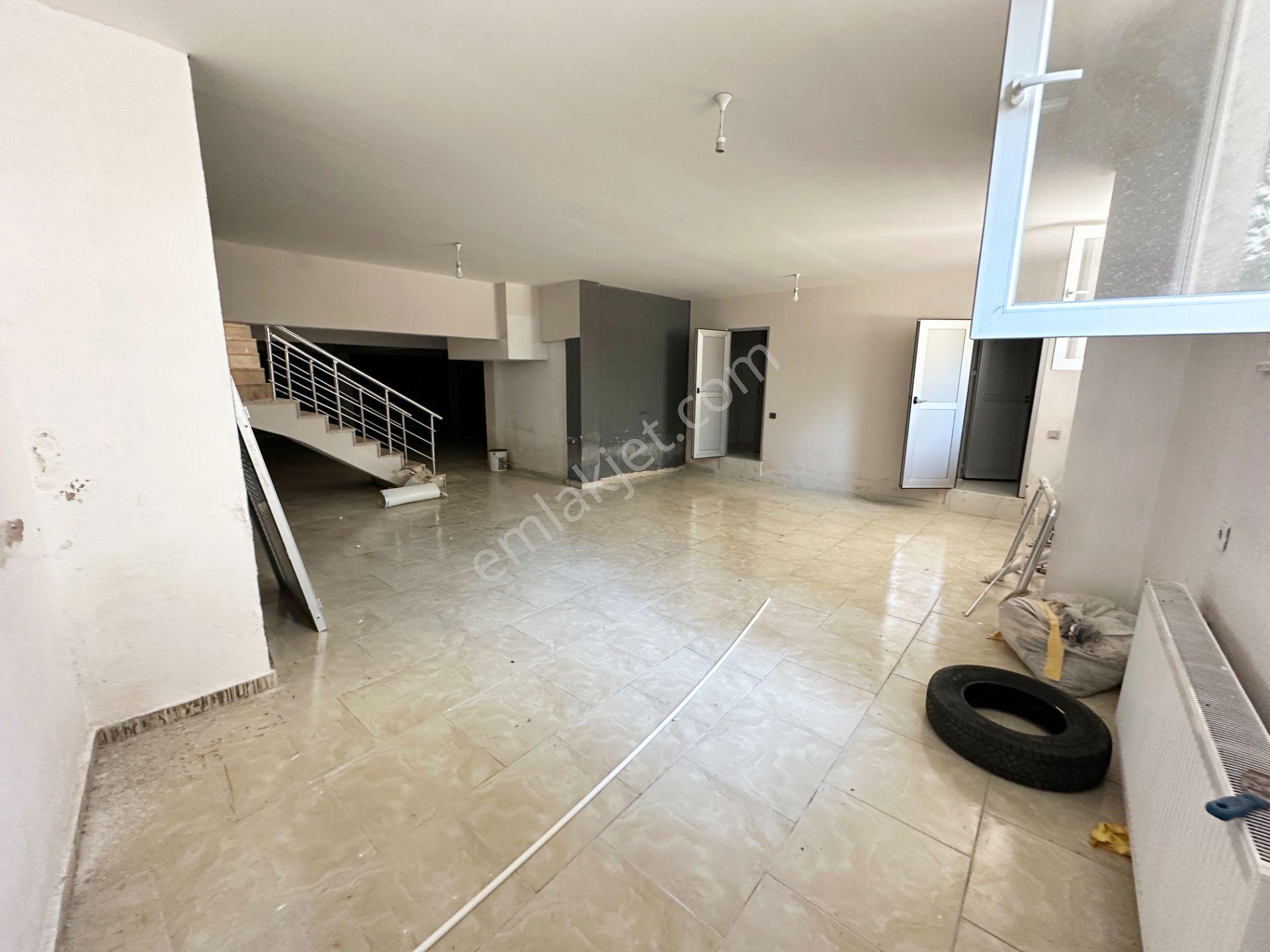 Çınar Lise Caddesi Civarı 200 M2 Takaslı Yatırımlık İşyeri - Görsel 12