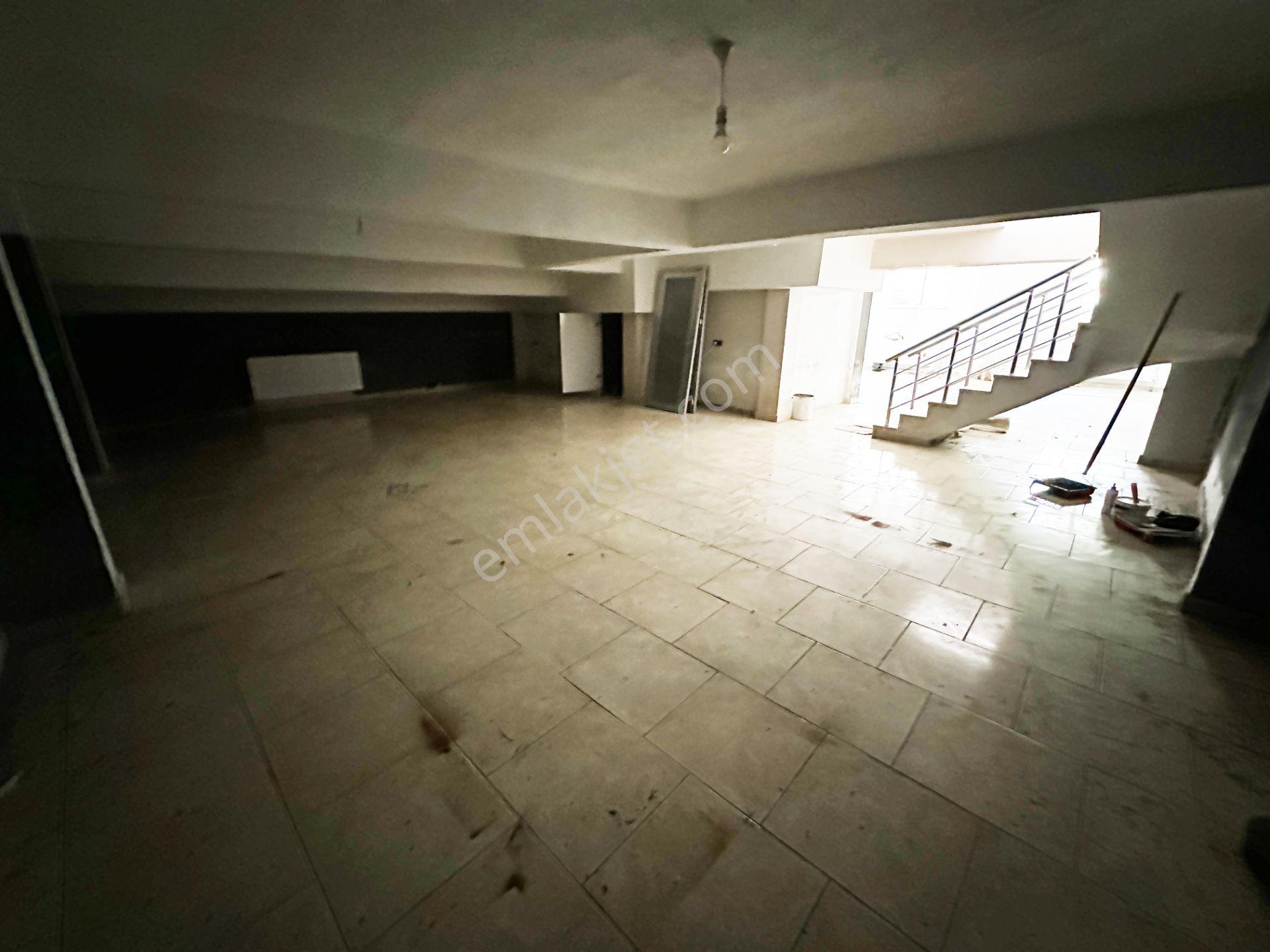 Çınar Lise Caddesi Civarı 200 M2 Takaslı Yatırımlık İşyeri - Görsel 15