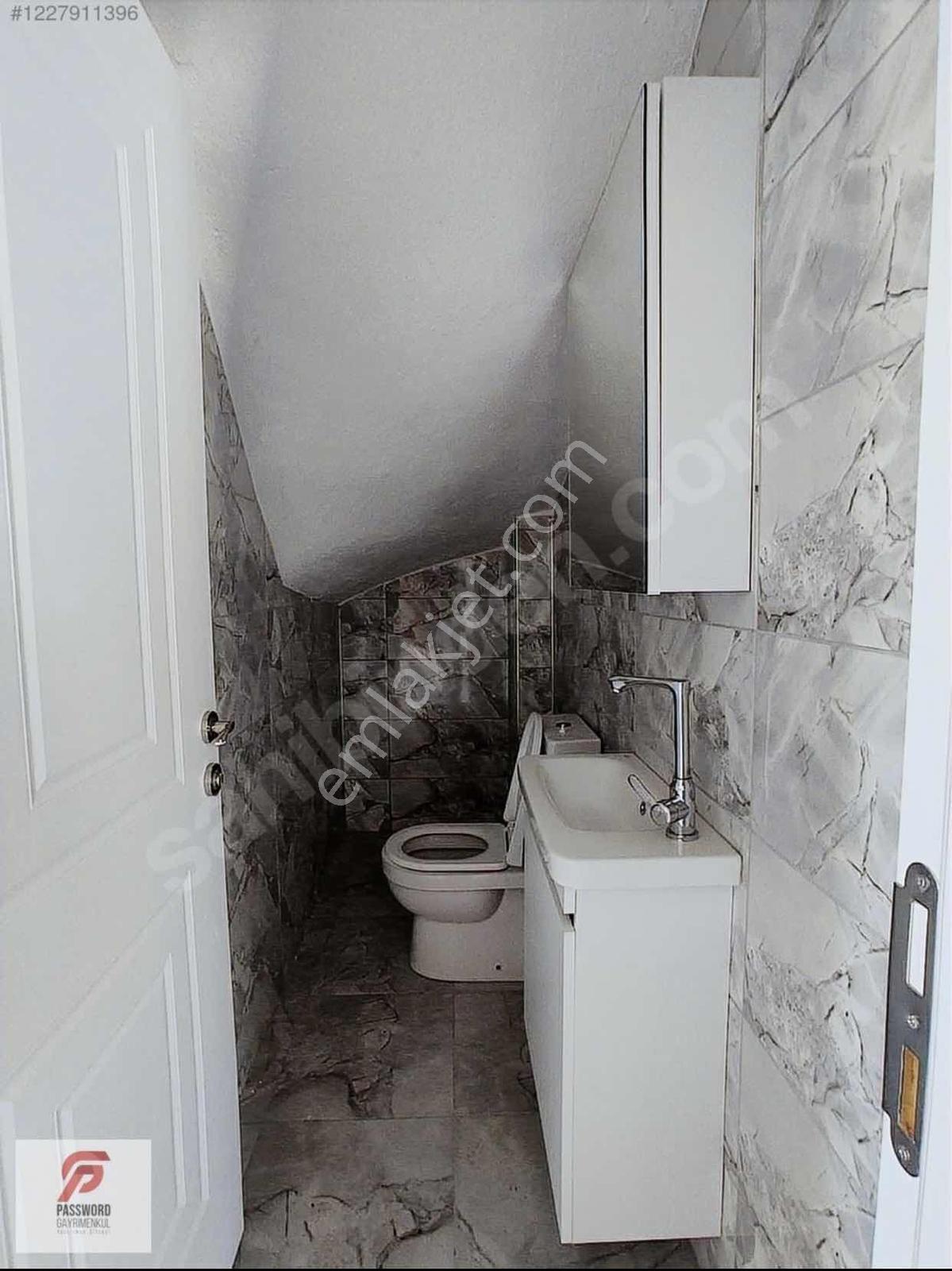Maltepe'de Kiralık 3+1 Villa - Görsel 11