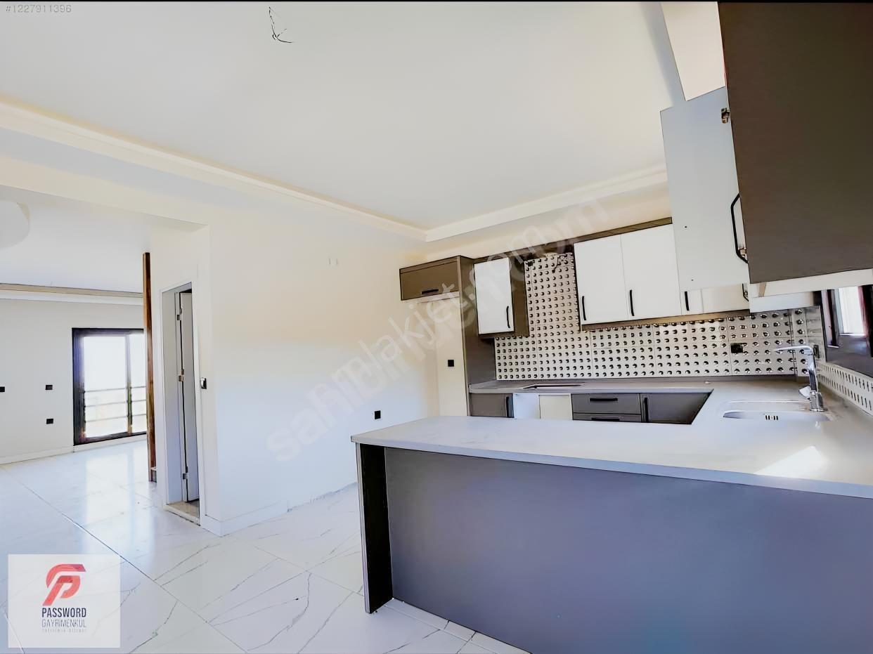 Maltepe'de Kiralık 3+1 Villa - Görsel 6