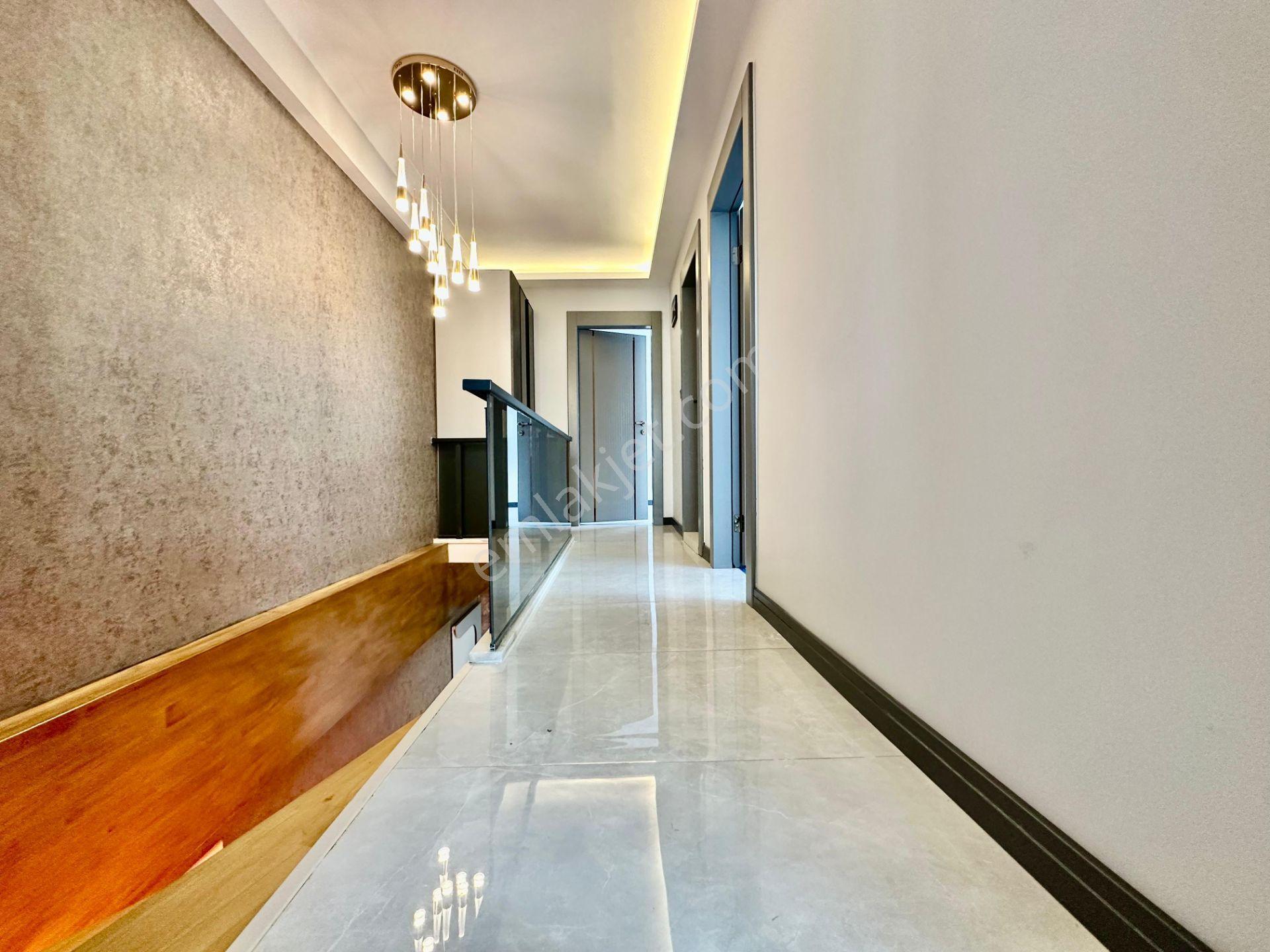꧁ay Emlaktan꧂akçay'da Askeri Kamp Yakını Denize 50 Mt Şömineli Satılık 3+1 Müstakil Villa - Görsel 27