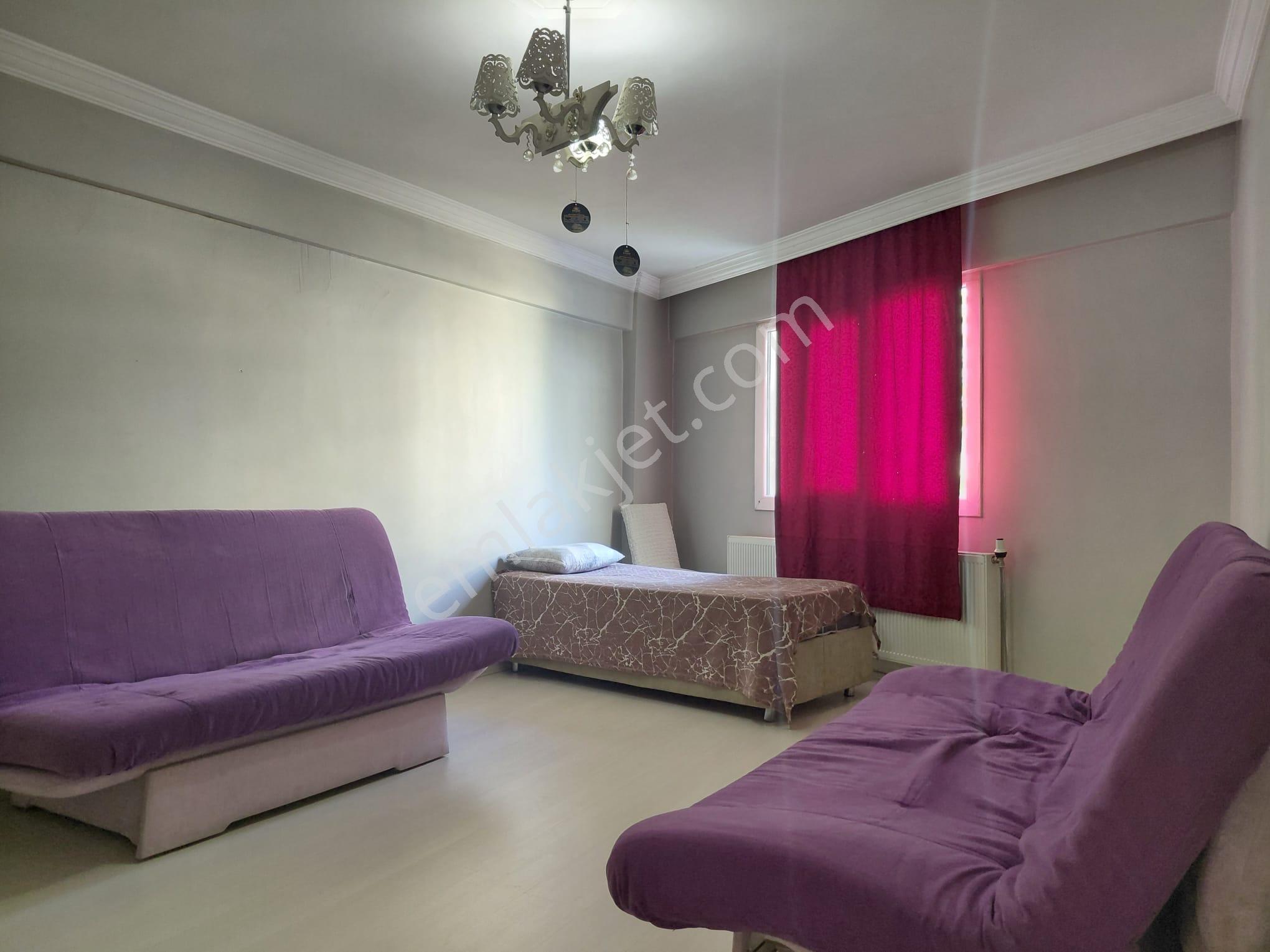 Ecf Emlak'tan 2+1 Eşyalı Kiralık Daire Mithatpaşa Mah. - Görsel 6