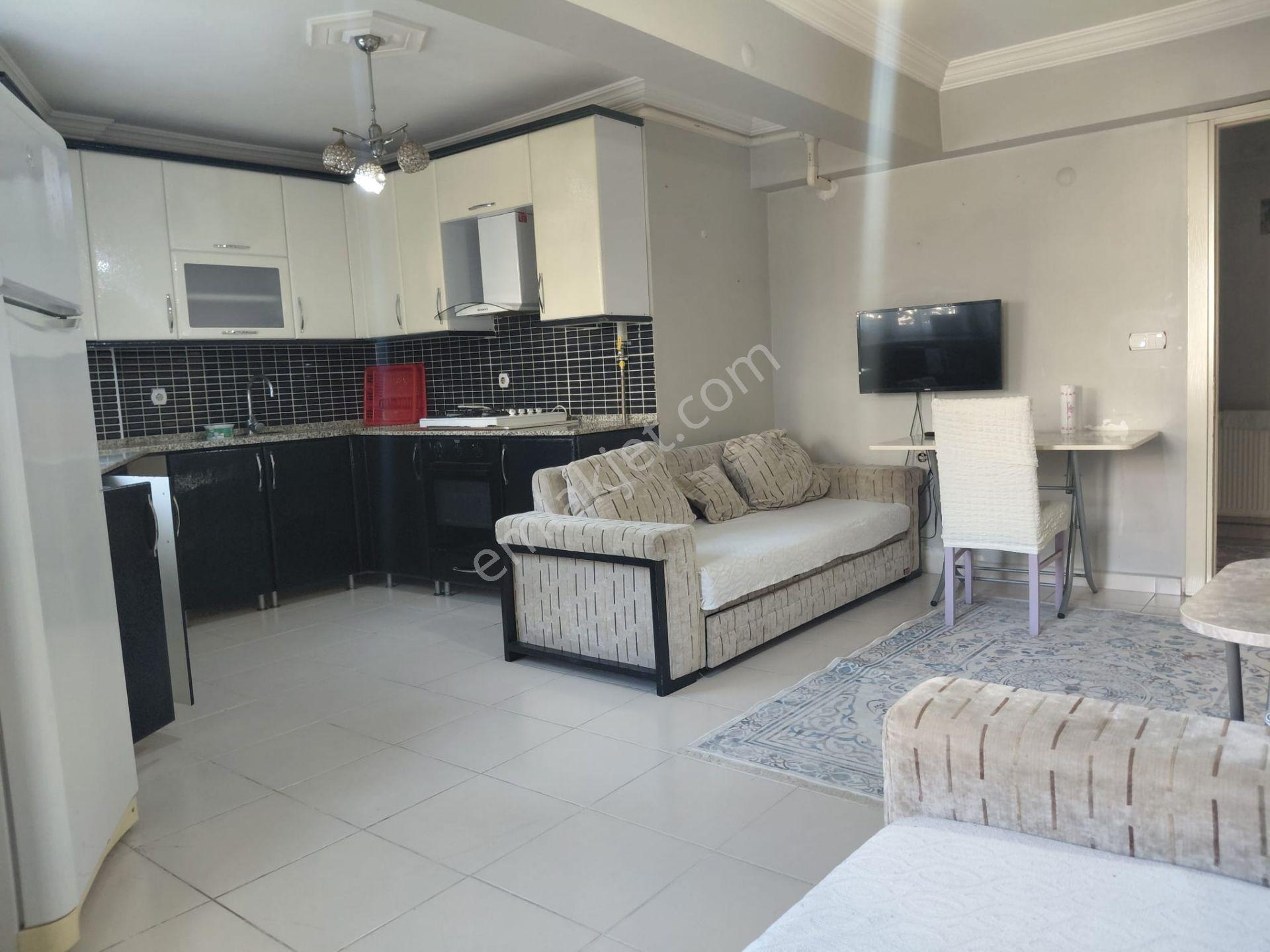 Ecf Emlak'tan 2+1 Eşyalı Kiralık Daire Mithatpaşa Mah. - Görsel 2