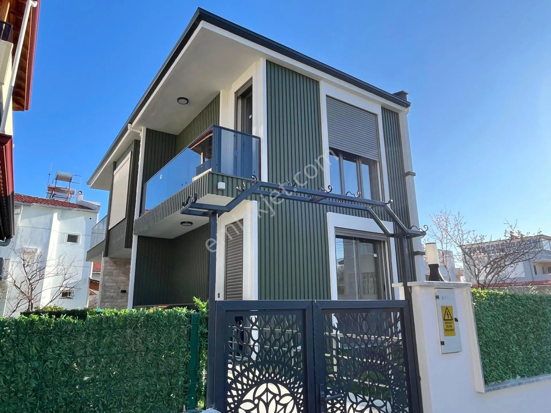✨akçay Ay Emlak'tan✨tahtakuşlar'da Denize Sadece 50 Mt Huzur Bulacağınız Satılık 3+1 Müstakil Villa - Görsel 3