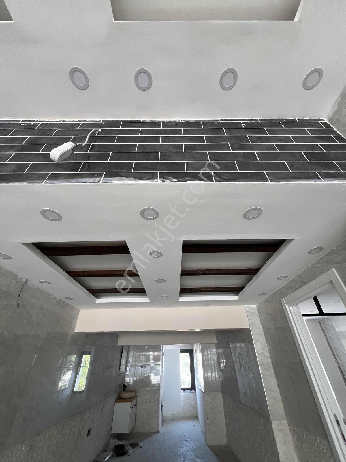 Bergama'nın En İşlek Noktalarından Birinde Kiralık Dükkan - Görsel 23