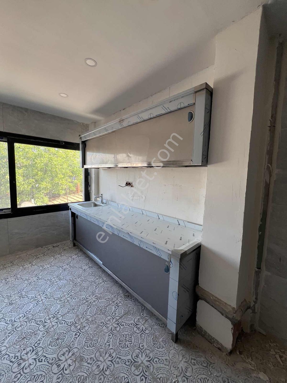 Bergama'nın En İşlek Noktalarından Birinde Kiralık Dükkan - Görsel 31