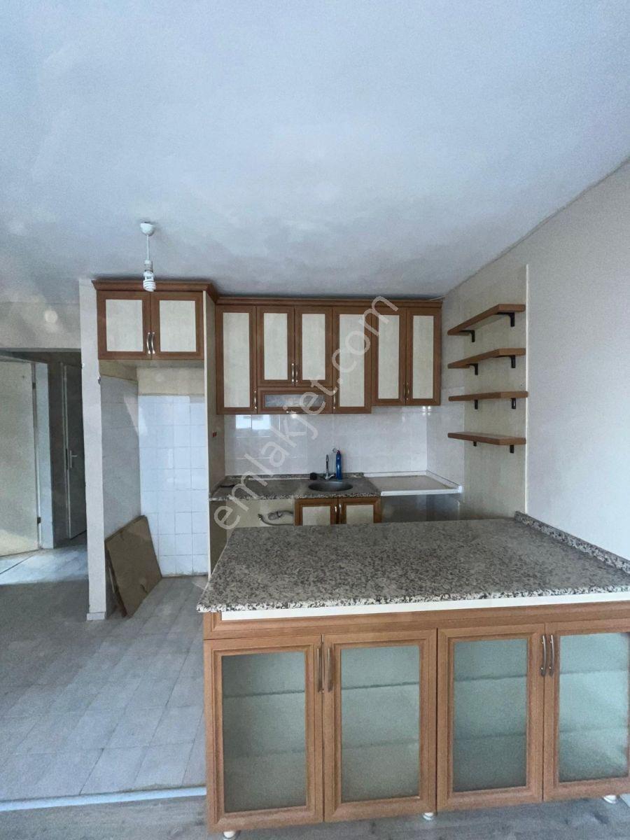 Bornova Evka4 Merkezde Kiralık Daire - Görsel 10