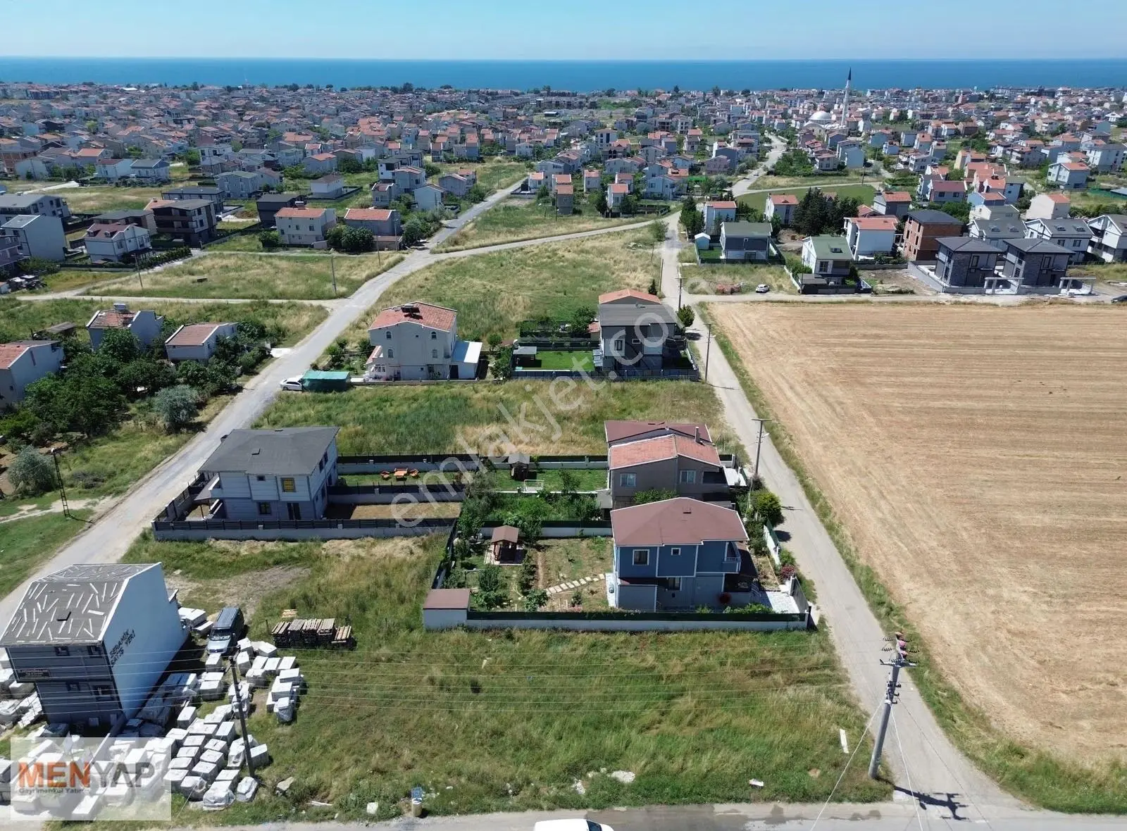 Tekirdağ/yeniçiftlik 175m2 Cadde Cepheli İmarlı İfrazlı Arsa - Görsel 3