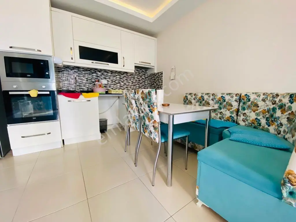 Alanya Mahmutlar 2+1 110m2 Eşyalı Denize 0 Barbaros Cadde Üstü - Görsel 3