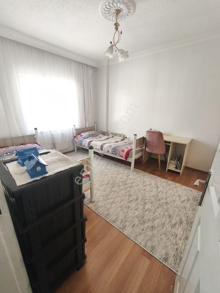 Seyran Emlaktan Satılık 2+1 Göbek Kat Daire - Görsel 22