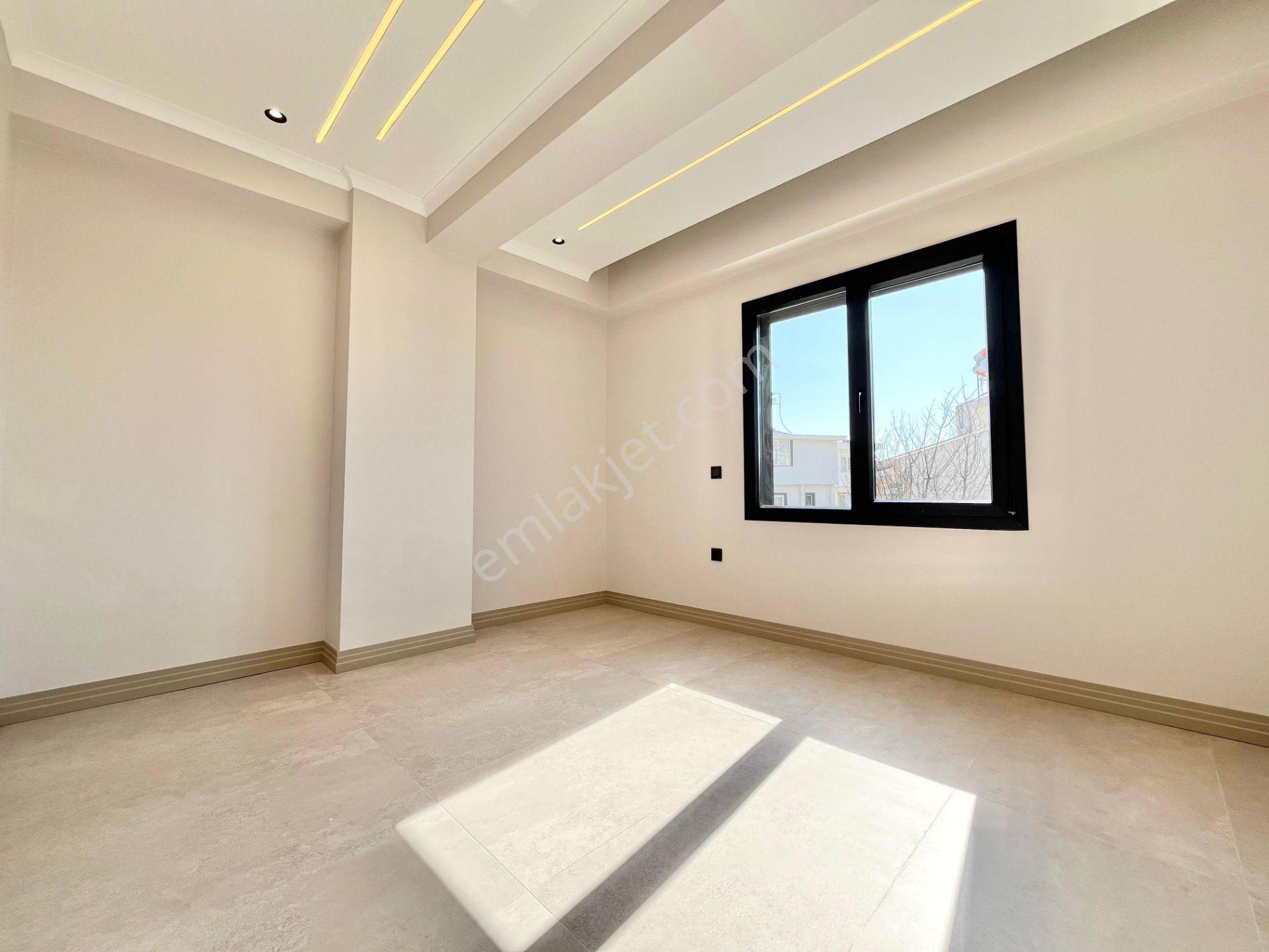 ꧁ay Emlaktan꧂avcılar Fener'de Denize 200 Metre Satılık 2+1 Otoparklı Özel Bahçeli Lüks Daire - Görsel 14