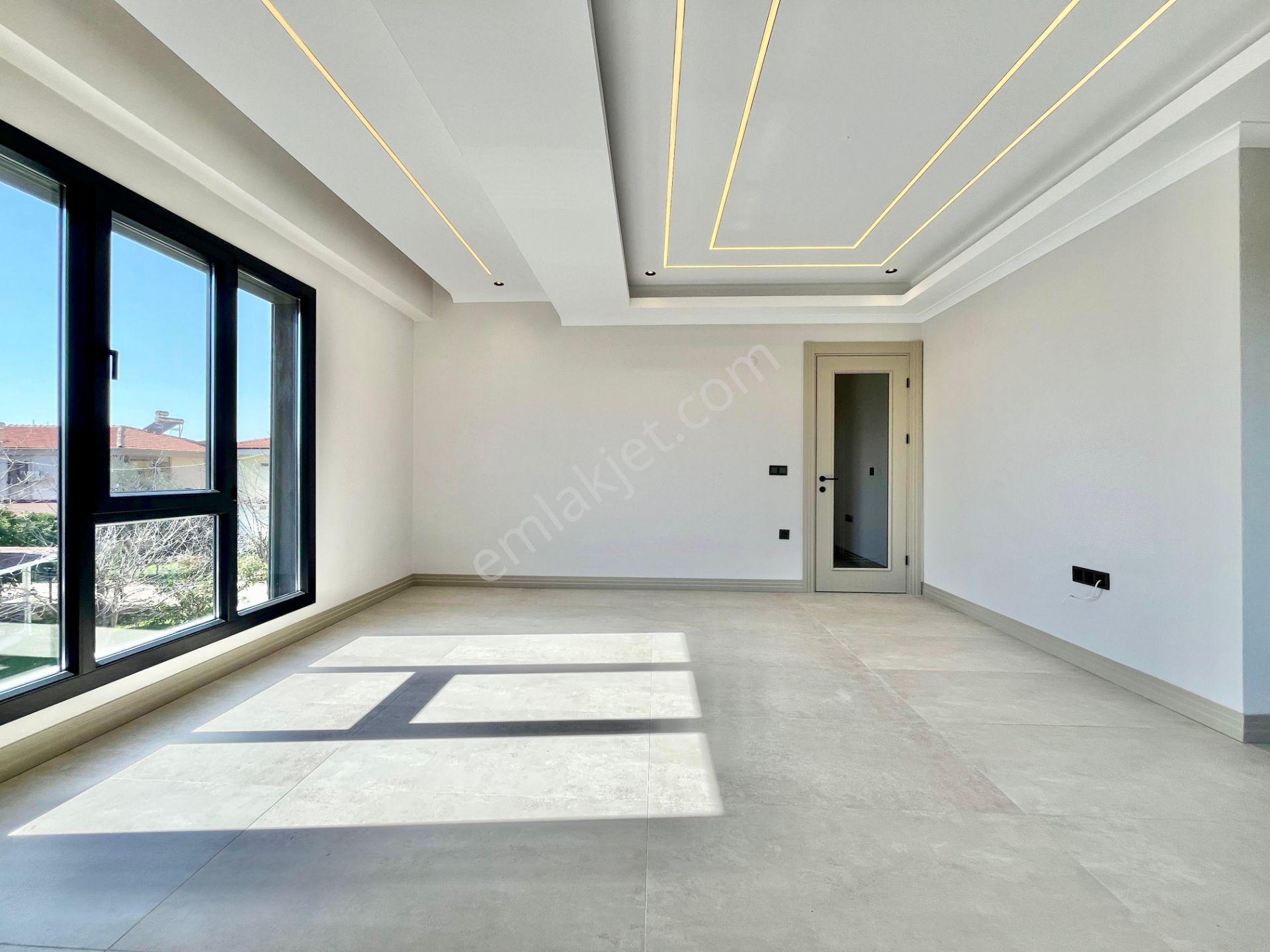 ꧁ay Emlaktan꧂avcılar Fener'de Denize 200 Metre Satılık 2+1 Otoparklı Özel Bahçeli Lüks Daire - Görsel 9