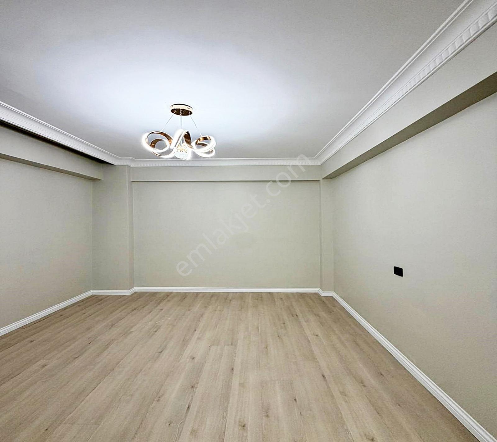 Esenyurt Battalgazi Mahallesi Balkonlu Yüksek Giriş 2.680.000tl - Görsel 3