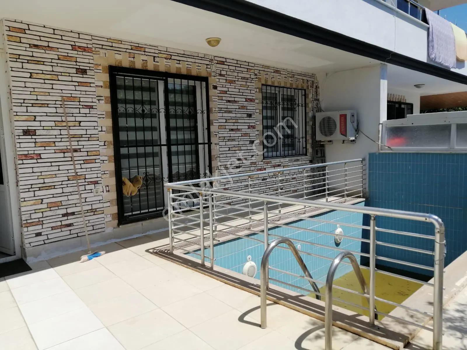 Efelerde Otoparklı Havuzlu Villa - Görsel 2
