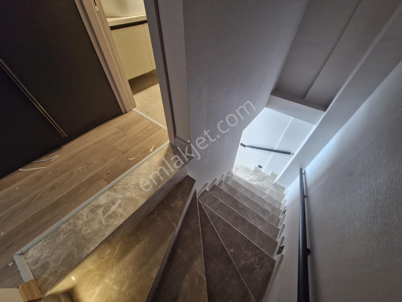 Emniyet Mahallesi Alemdar Caddesi Üstü Satılık 2+1 Dubleks Daire - Görsel 31