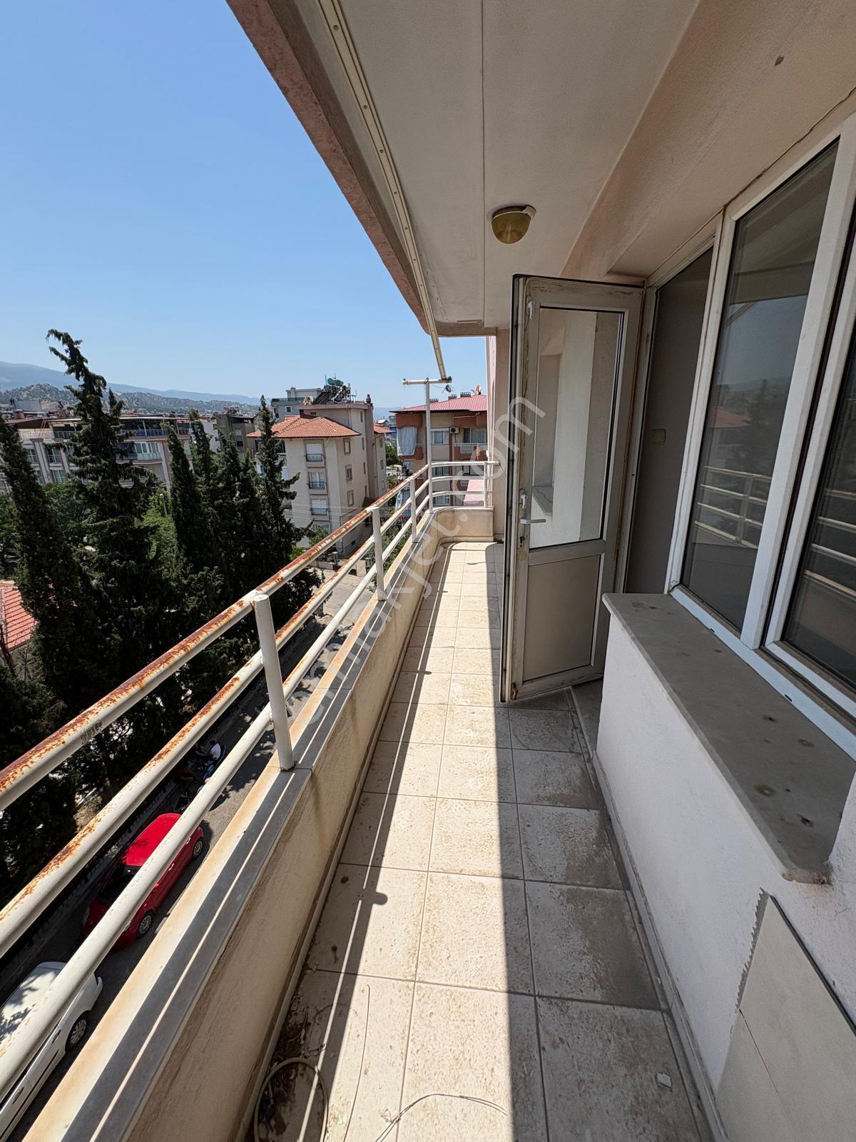 🏡 Salihli Erdem Emlak’tan Cumhuriyet Mahallesi’nde Satılık Geniş Ve Ferah 3+1 Daire! 🏡 - Görsel 7