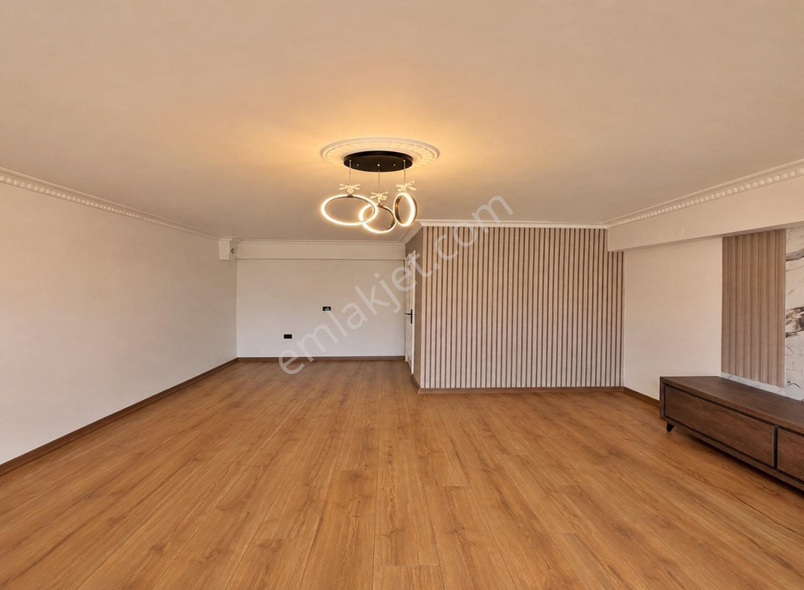 Beylikdüzü Efe'den Krediye Uygun Cadde Üzeri 2+1 Satılık Daire - Görsel 21