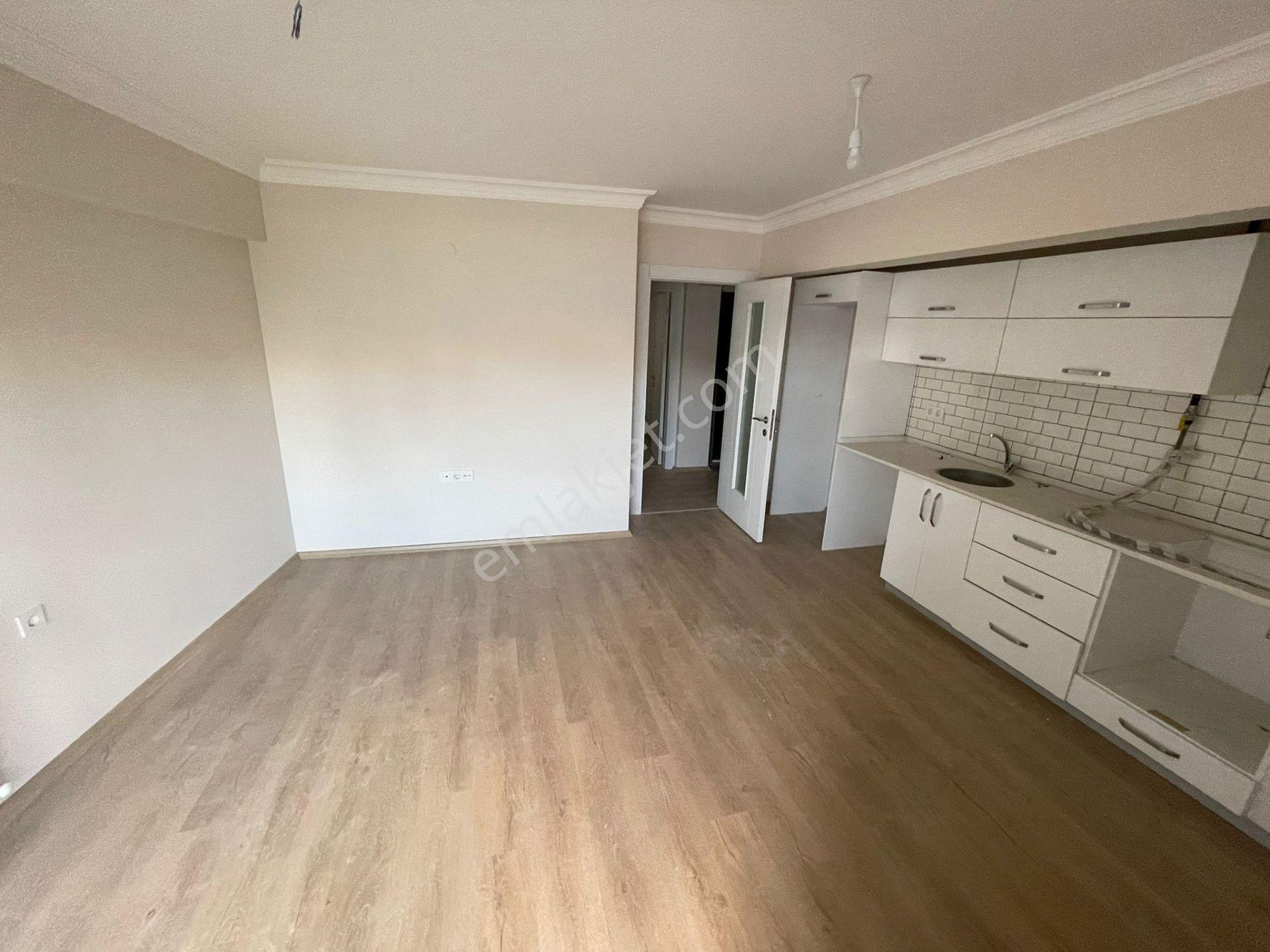Güneş'ten Şirinyer İzban Karşısı 2+1 70m Arakat Asansör Balkon - Görsel 30