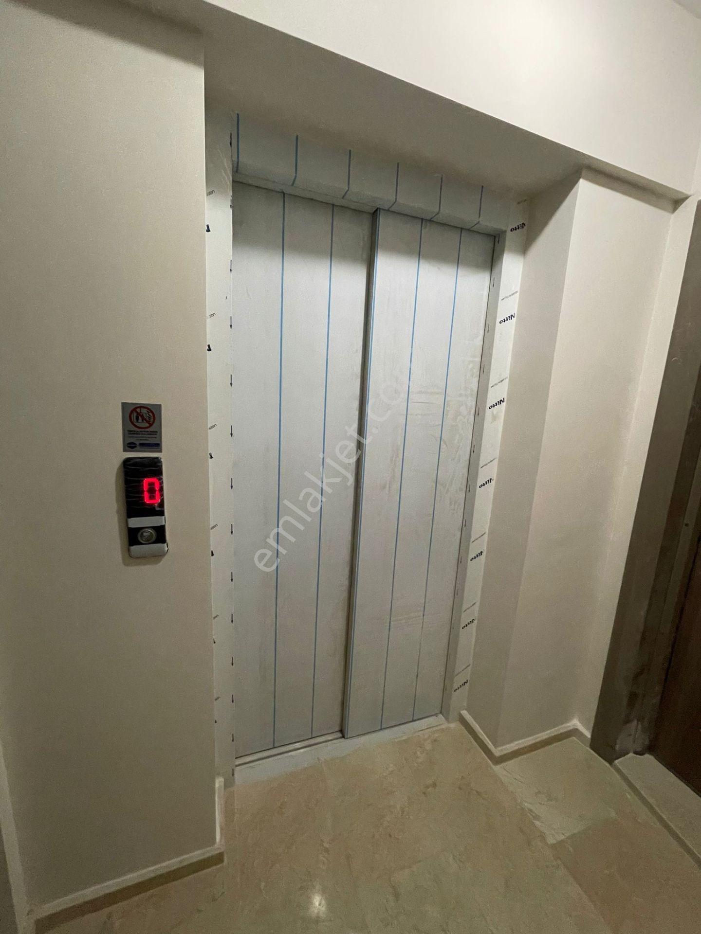 Güneş'ten Şirinyer İzban Karşısı 2+1 70m Arakat Asansör Balkon - Görsel 14