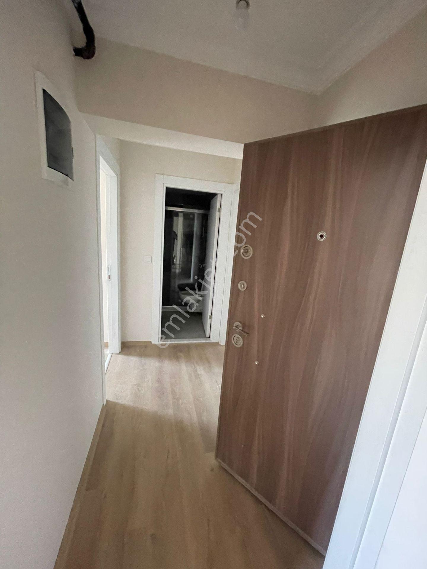 Güneş'ten Şirinyer İzban Karşısı 2+1 70m Arakat Asansör Balkon - Görsel 18