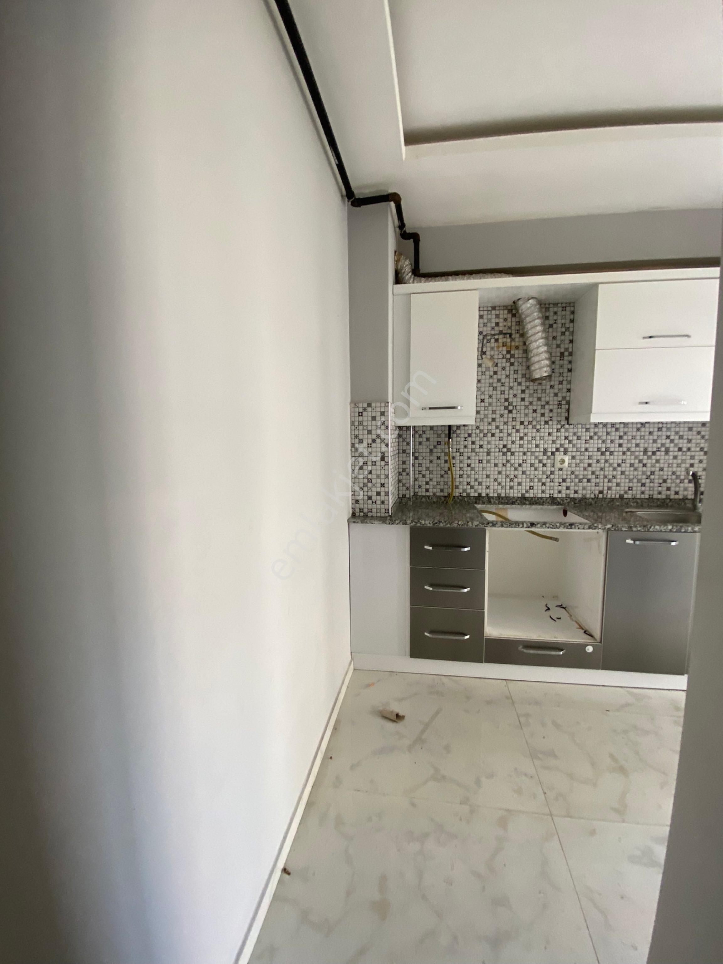 Konak Zafertefe Mah Kiralık 2+1 Yeni Bina - Görsel 12