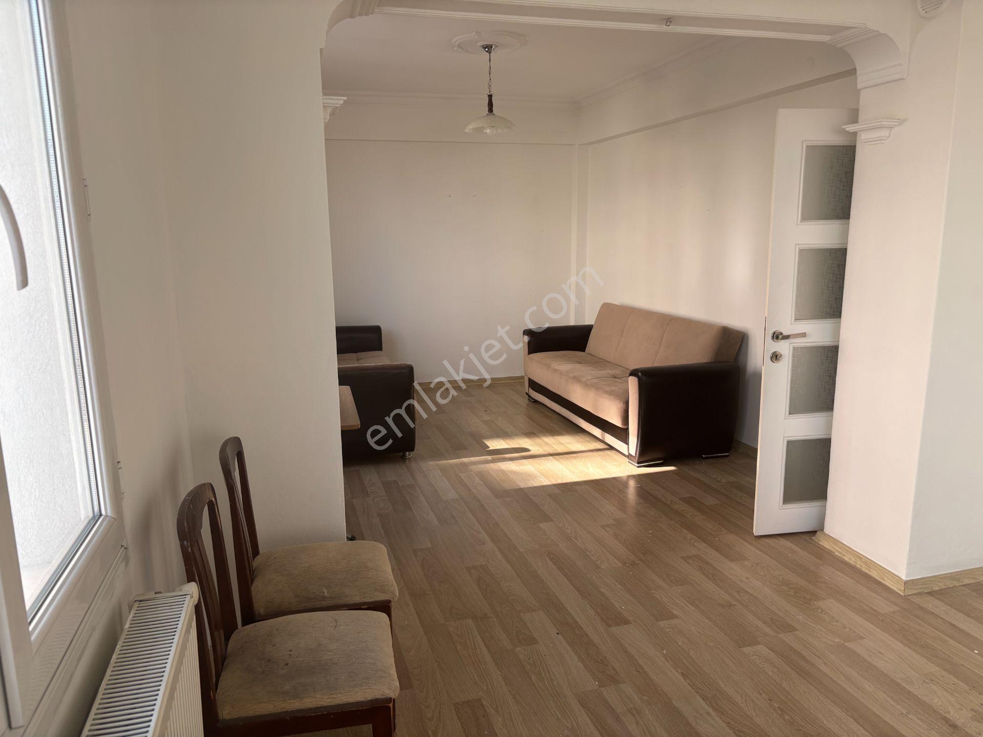 Yeşilyurt'ta Deniz Manzaralı Geniş Salonlu 2+1 Kiralık Daire - Görsel 4