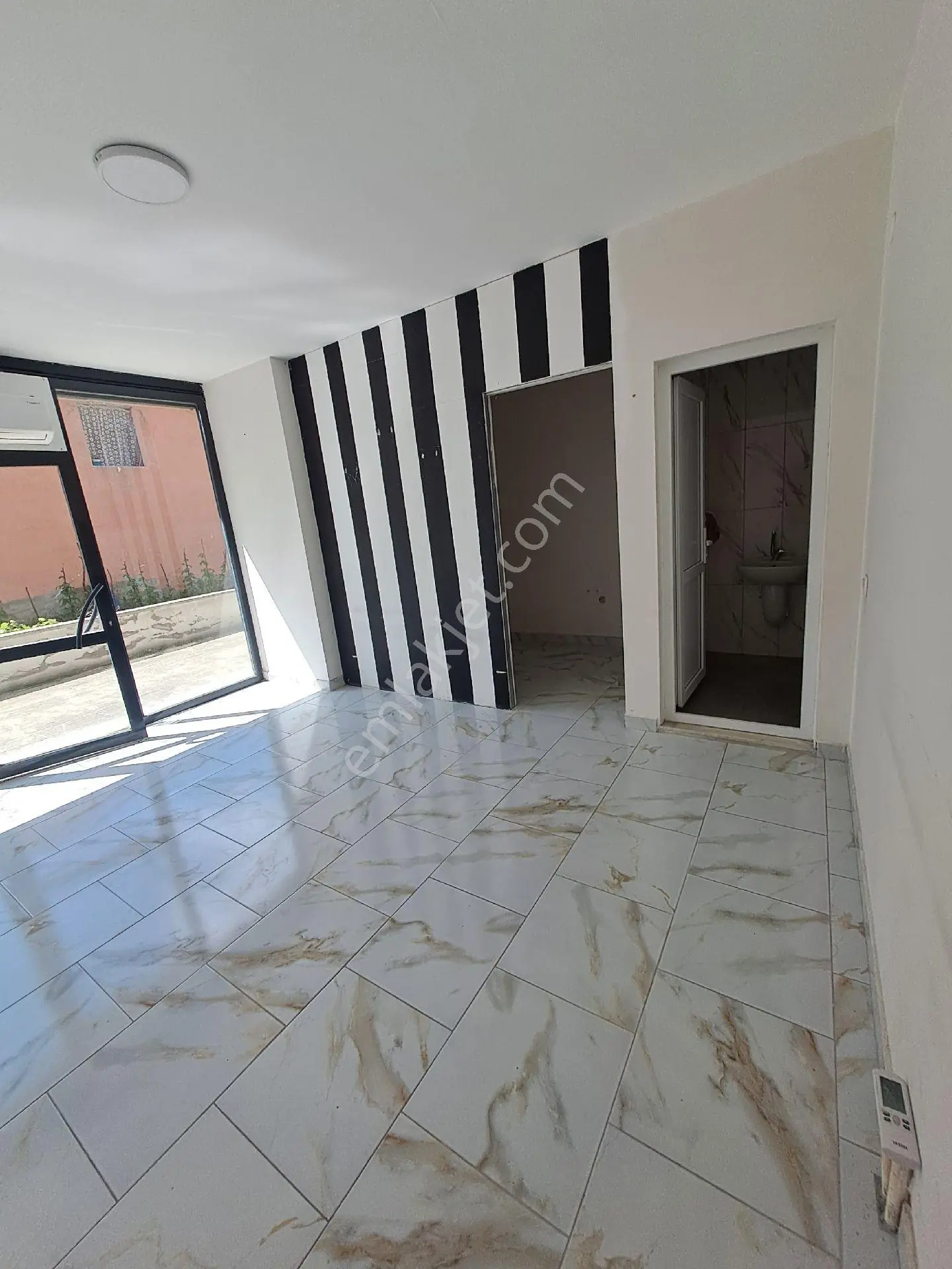 Kadıoğlu Emlak Giresun Teyyaredüzü Mah Kiralık Dükkan - Görsel 2